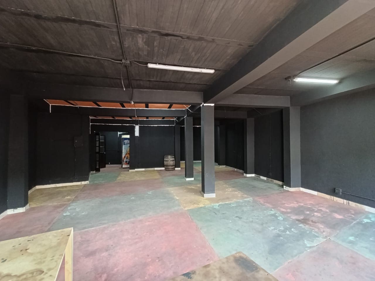 Local en arriendo en Manchester, Bello — foto 1 de 15