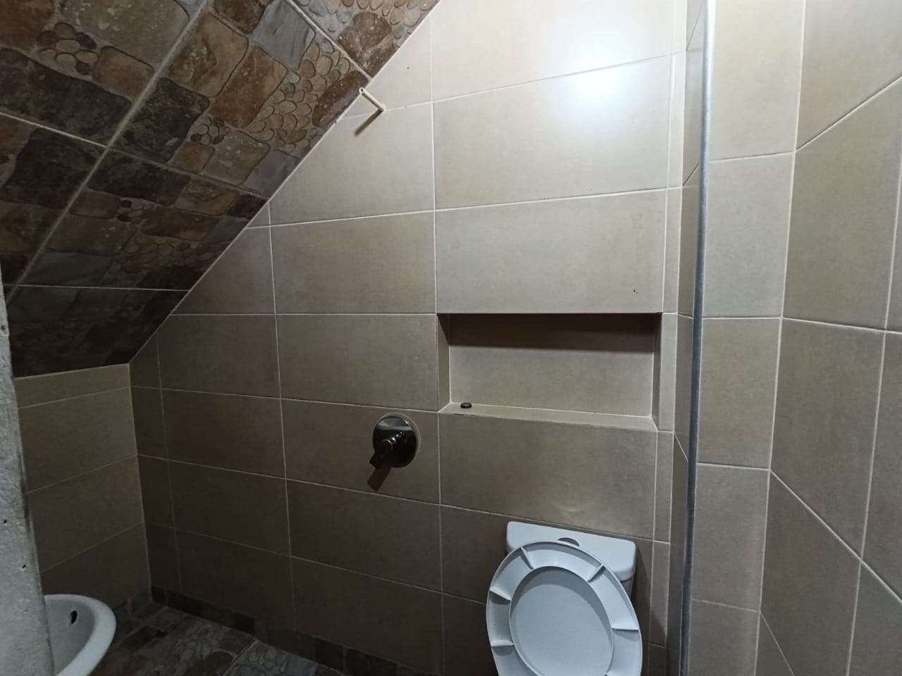 Local en arriendo en Manchester, Bello — foto 4 de 15