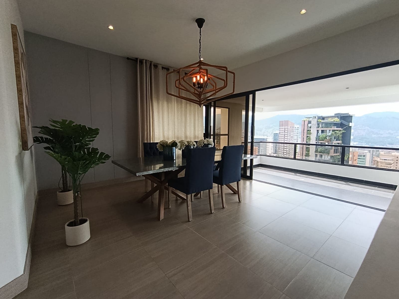 Apartamento en arriendo en Alejandría, El Poblado, Medellín — foto 3 de 20