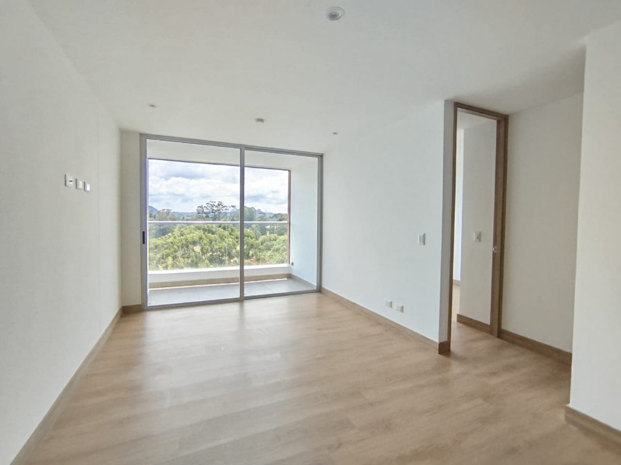 Apartaestudio en arriendo en El Porvenir Rio Negro, Rionegro — foto 3 de 11