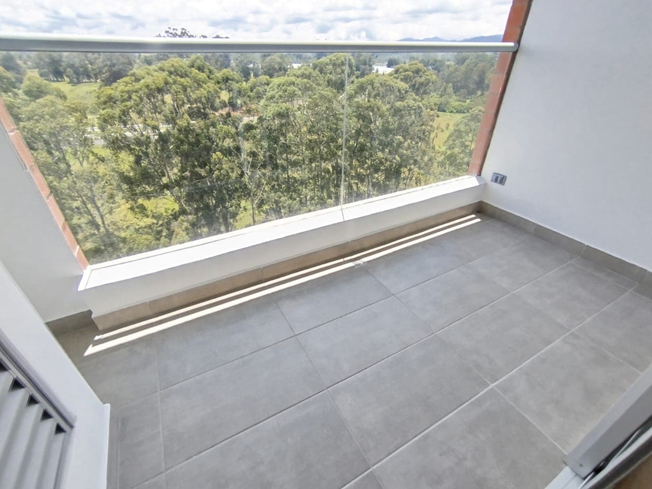 Apartaestudio en arriendo en El Porvenir Rio Negro, Rionegro — foto 4 de 11