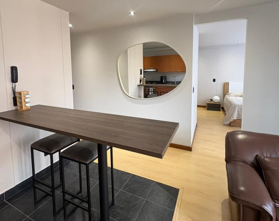 Apartaestudio en arriendo en El Poblado, Medellín — foto 3 de 11