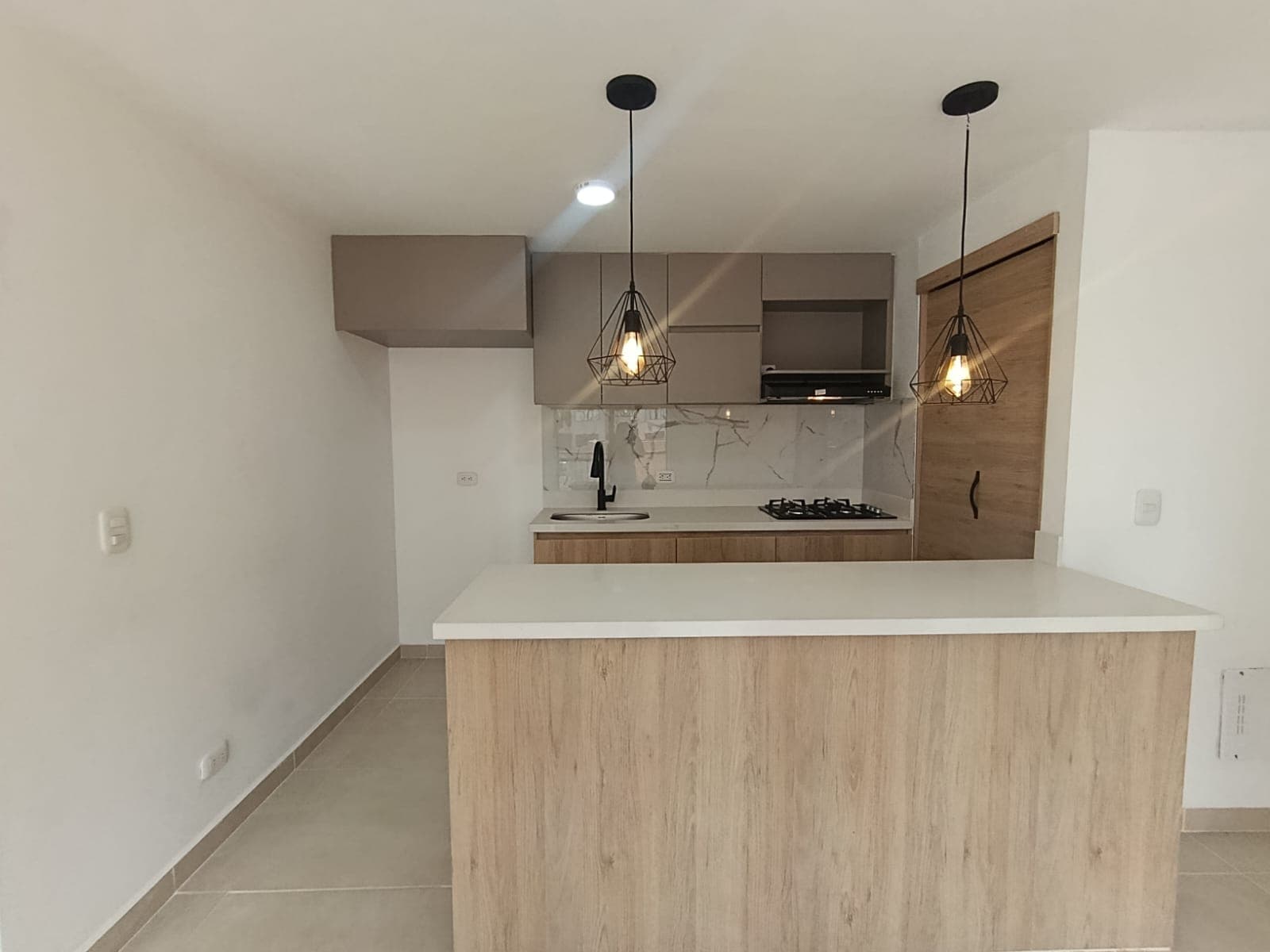 Apartamento en arriendo en Rionegro — foto 1 de 11