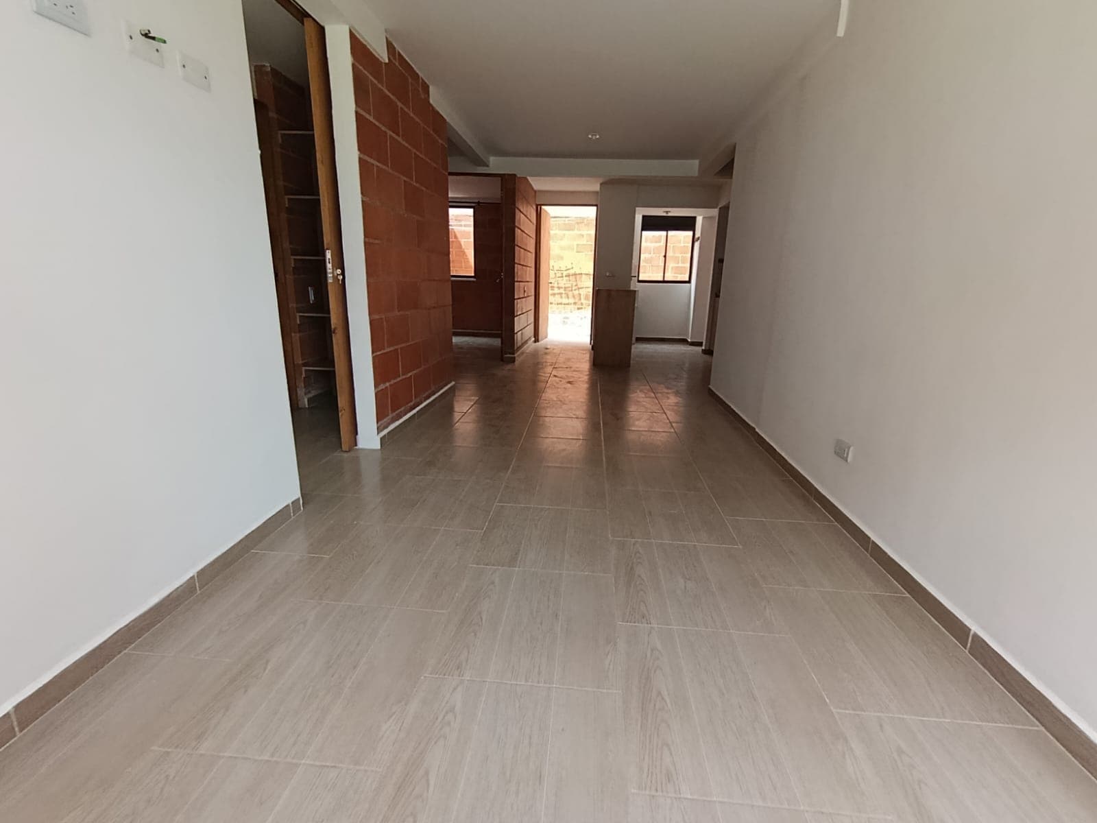 Apartamento en arriendo en El Carmen de Viboral — foto 3 de 11