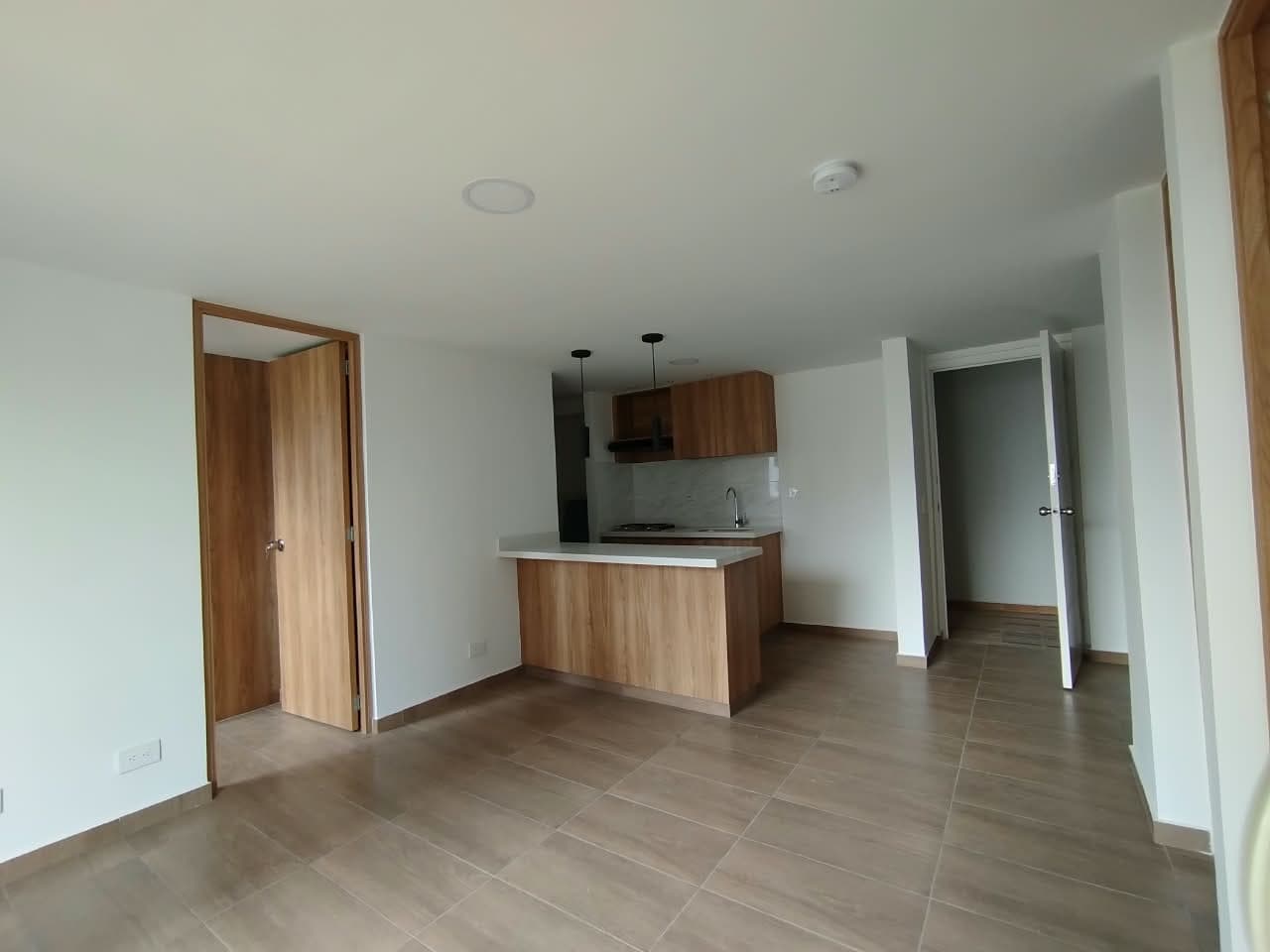 Apartamento en arriendo en El Porvenir Rio Negro, Rionegro — foto 2 de 11
