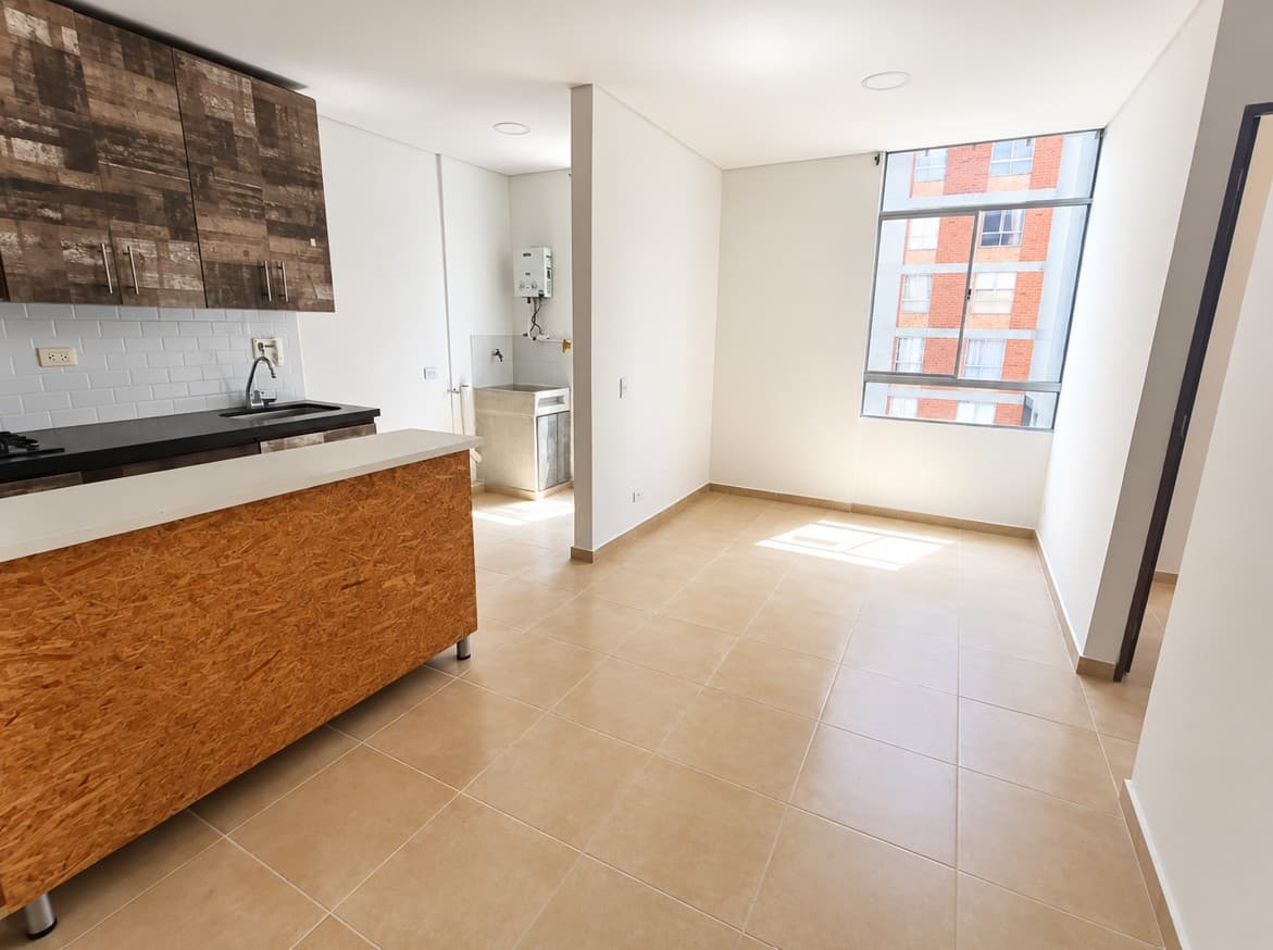 Apartamento en arriendo en Suramérica La Estrella — foto 1 de 9