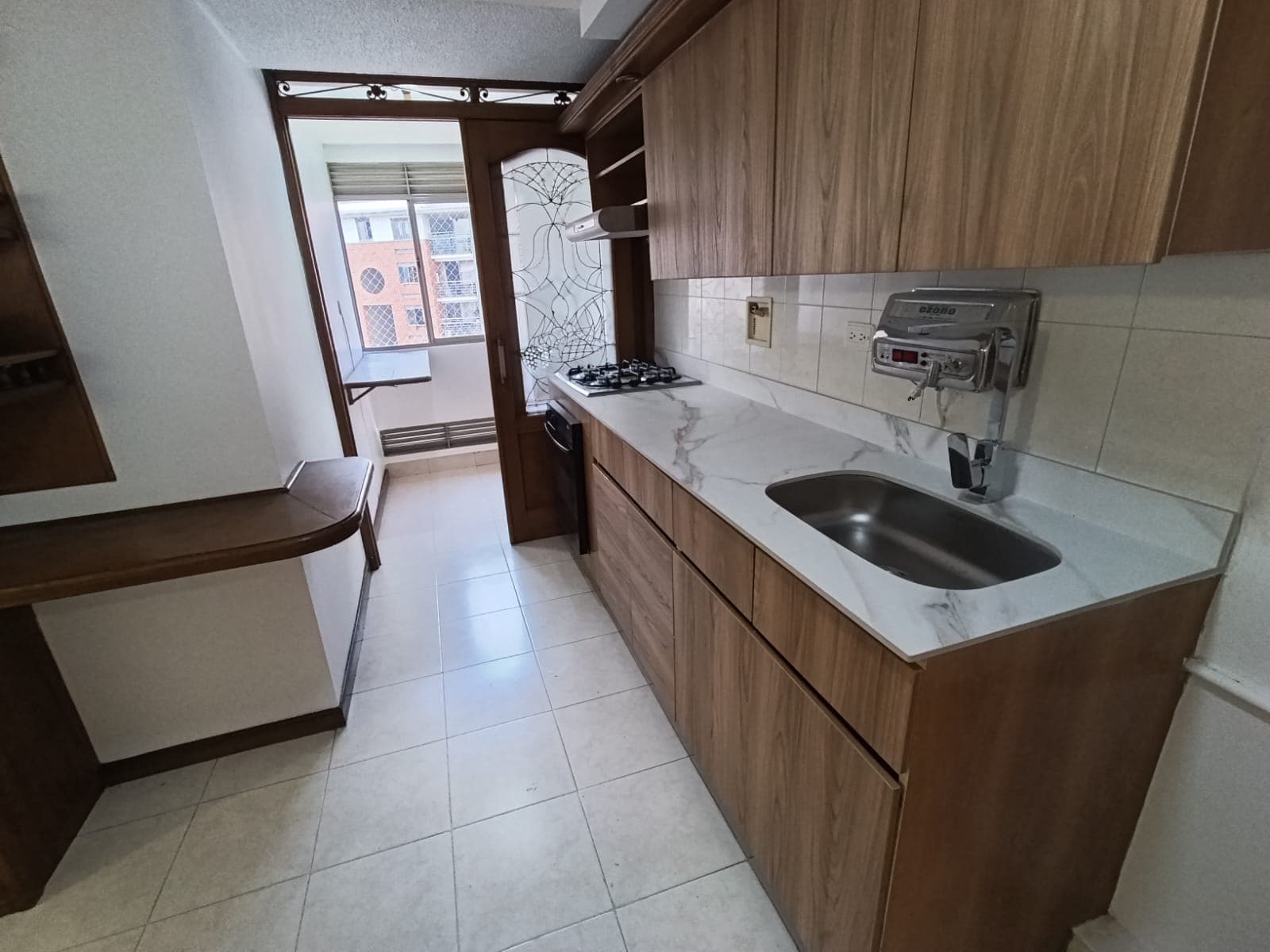 Apartamento en arriendo en Almería, La America, Medellín — foto 3 de 20
