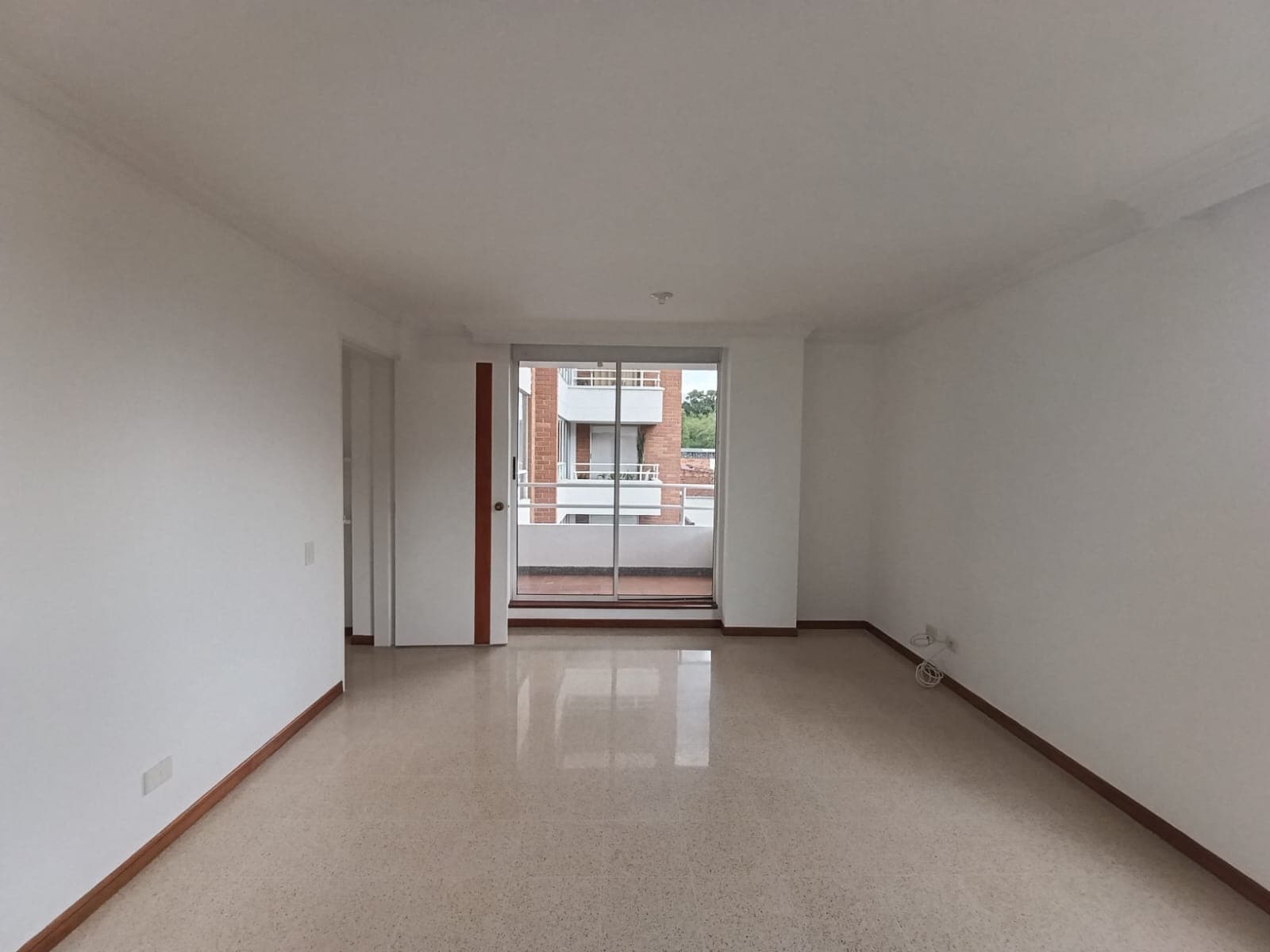 Apartamento en arriendo en Suramericana, Laureles, Medellín — foto 2 de 20
