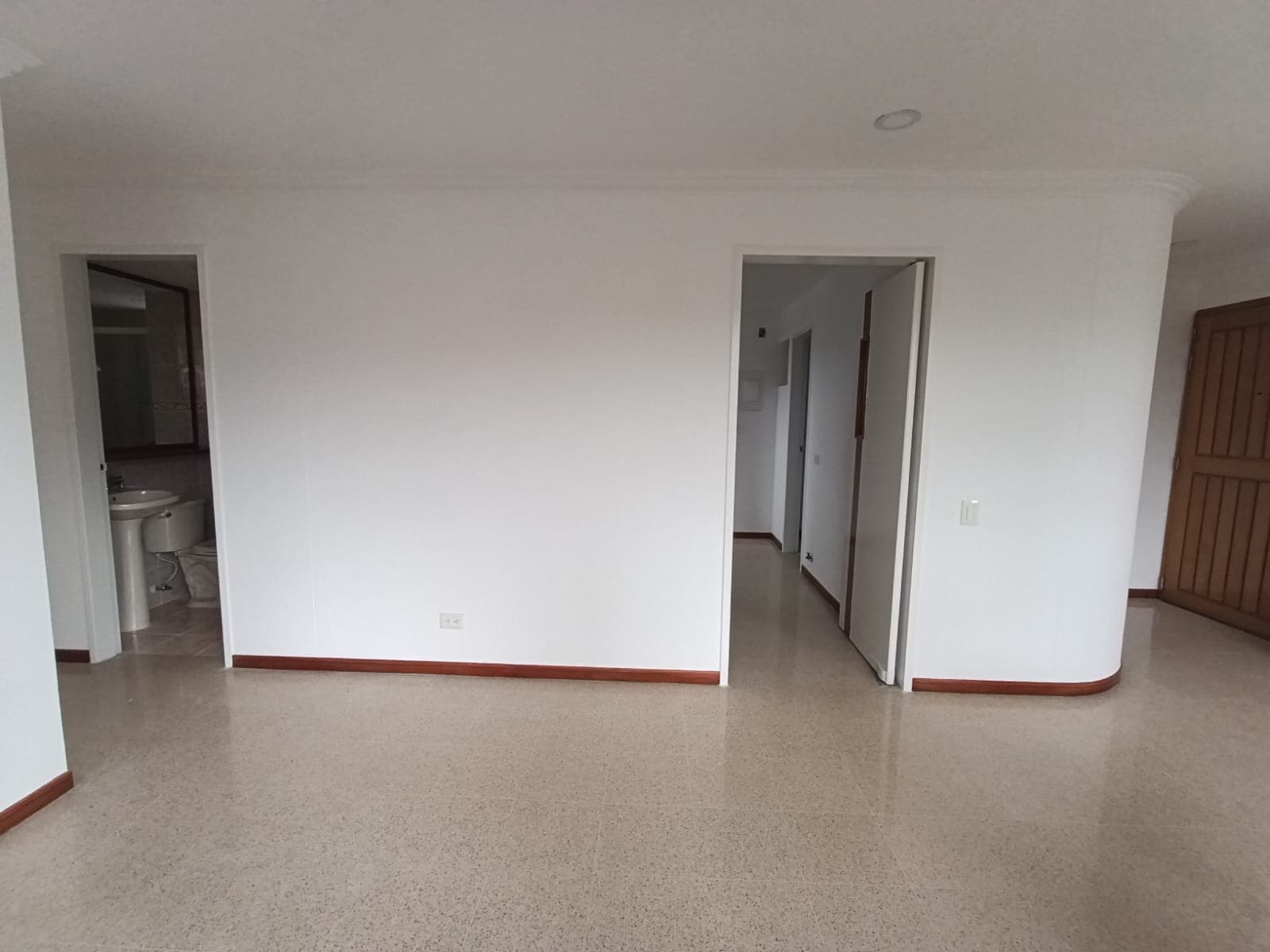 Apartamento en arriendo en Suramericana, Laureles, Medellín — foto 5 de 20
