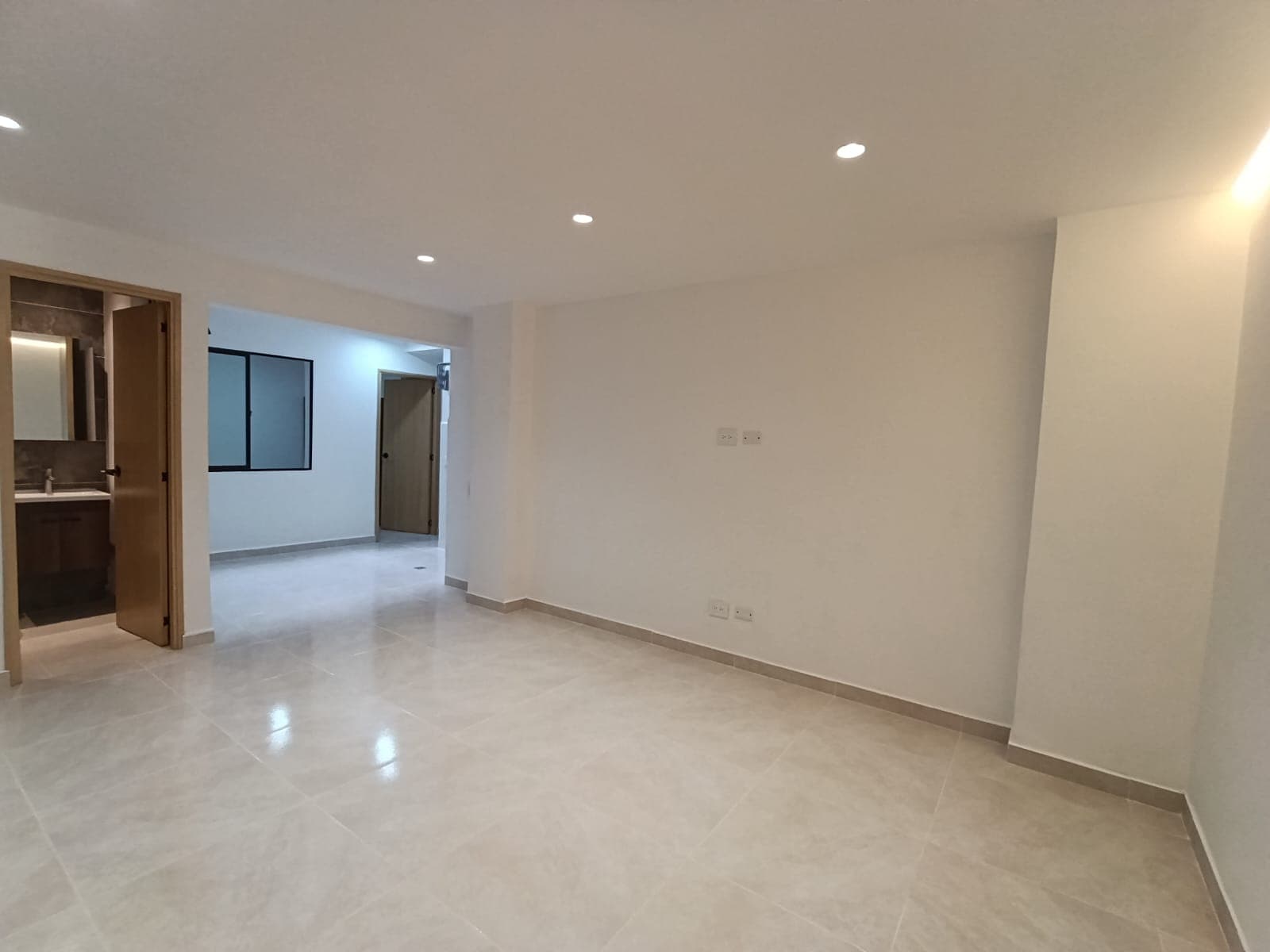 Apartamento en arriendo en Las Playas, Belen, Medellín — foto 3 de 20