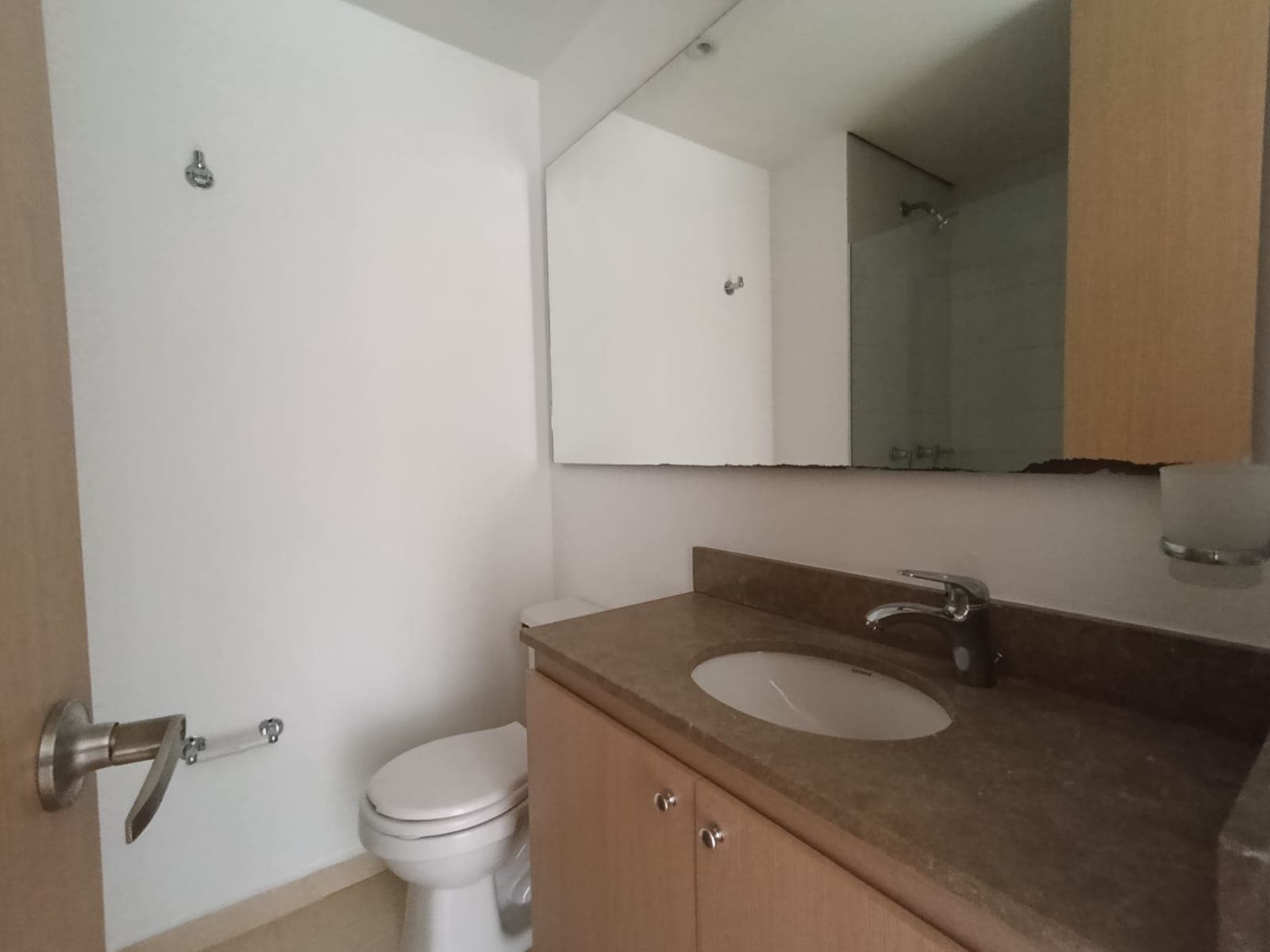 Apartamento en arriendo en Loma San José Sabaneta — foto 3 de 20