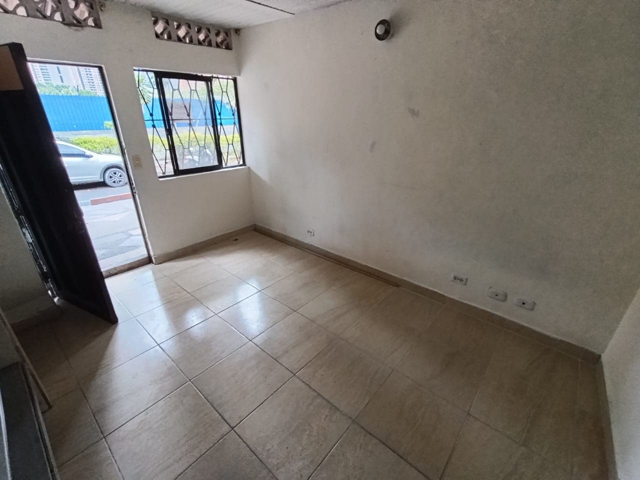 Apartaestudio en arriendo en Santa Ana Bello — foto 1 de 11