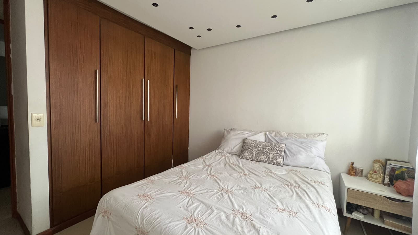 Apartamento en arriendo en Loma de San Julián, El Poblado, Medellín — foto 4 de 14