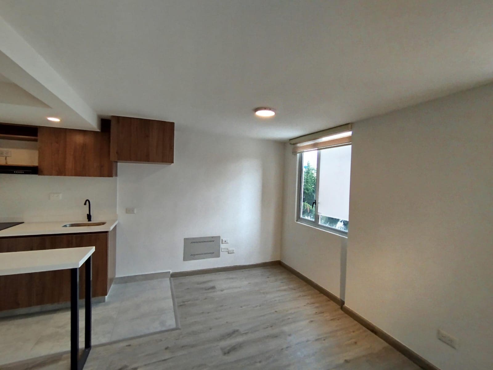 Apartaestudio en arriendo en Los Álamos, Engativa, Bogotá, D.C. — foto 4 de 16