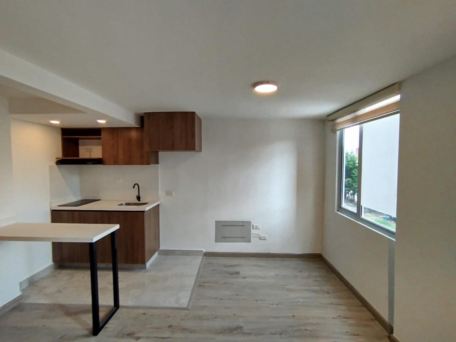 Apartaestudio en arriendo en Los Álamos, Engativa, Bogotá, D.C. — foto 5 de 16