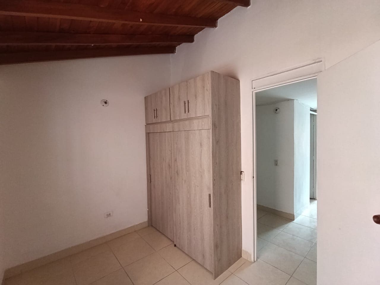 Casa Vivienda en arriendo en Niquia, Bello — foto 5 de 11