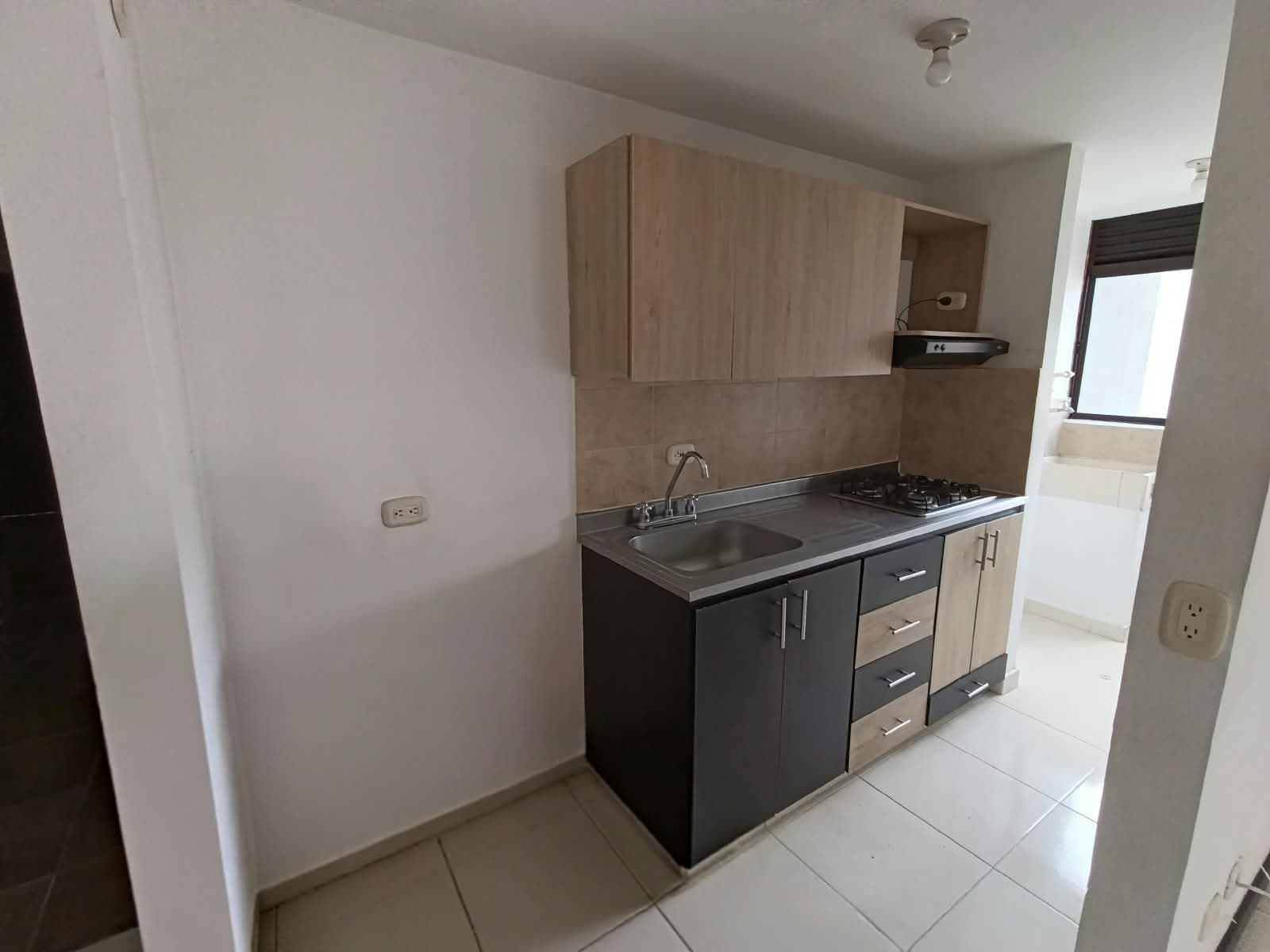 Apartamento en arriendo en Suramérica La Estrella — foto 3 de 12