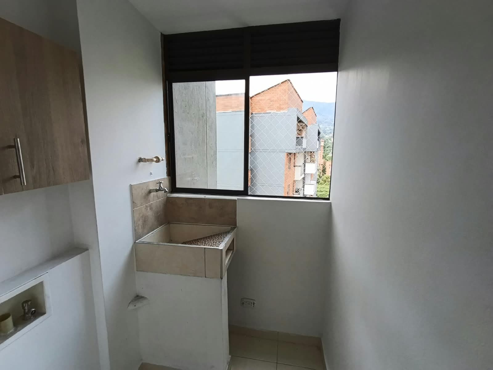 Apartamento en arriendo en Suramérica La Estrella — foto 4 de 12