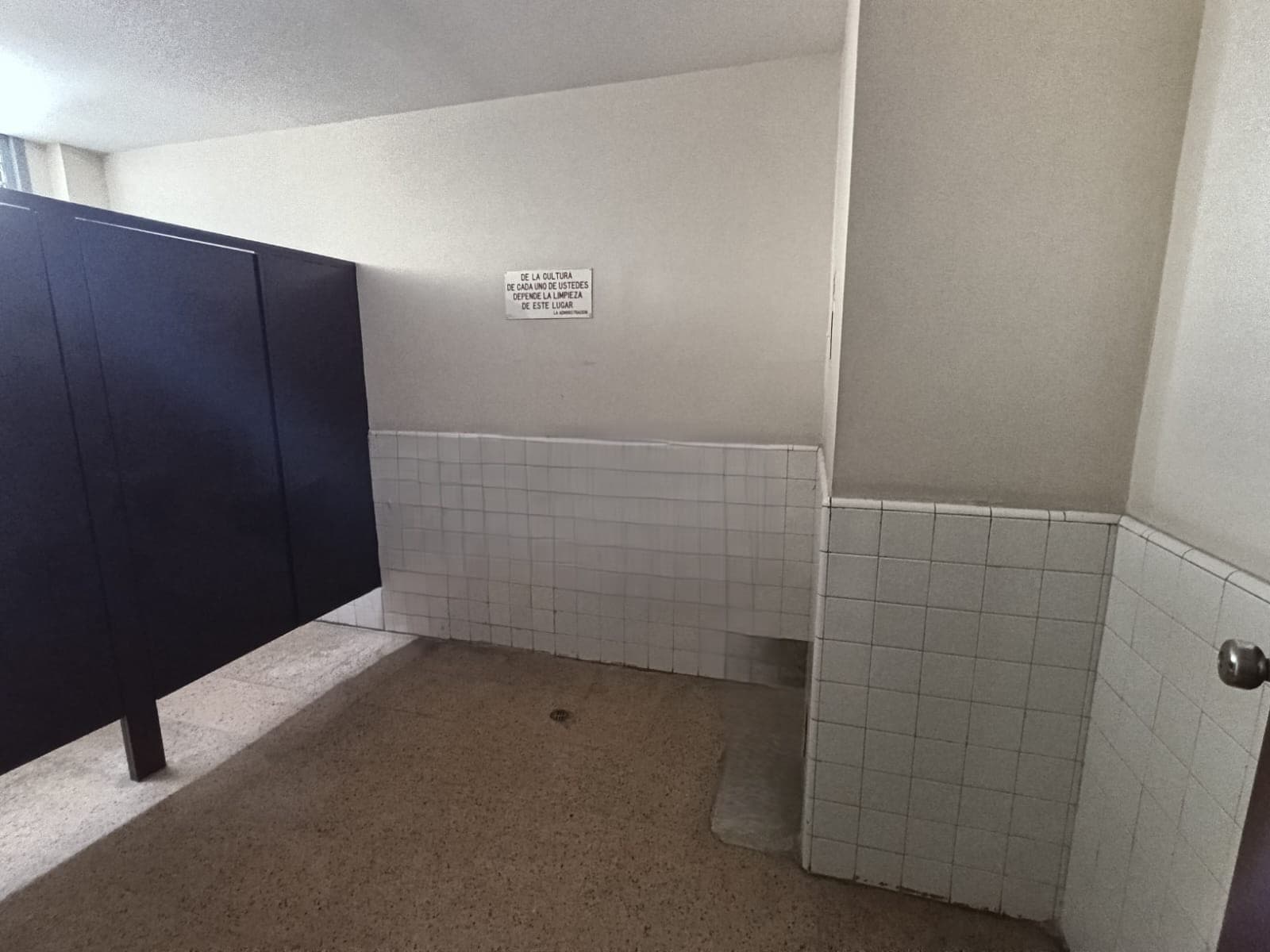 Local en arriendo en La Candelaria, Centro, Medellín — foto 5 de 6