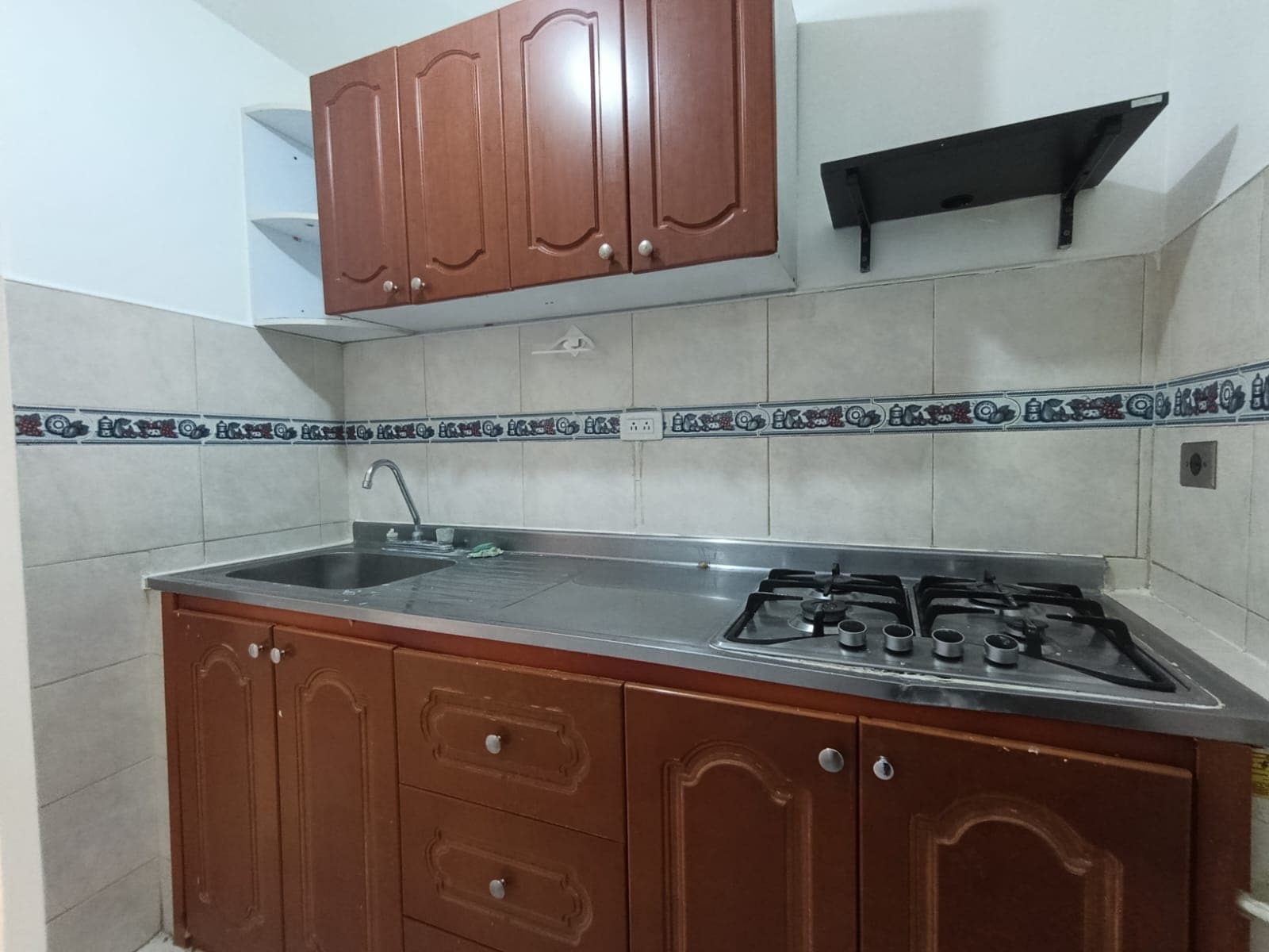 Apartamento en arriendo en El Salvador, Centro, Medellín — foto 2 de 11