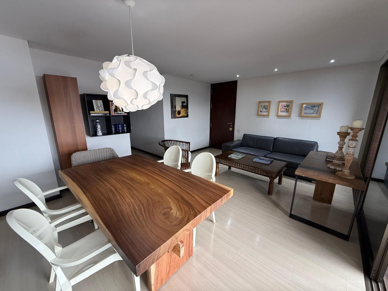 Apartamento en arriendo en La Calera, El Poblado, Medellín — foto 3 de 14