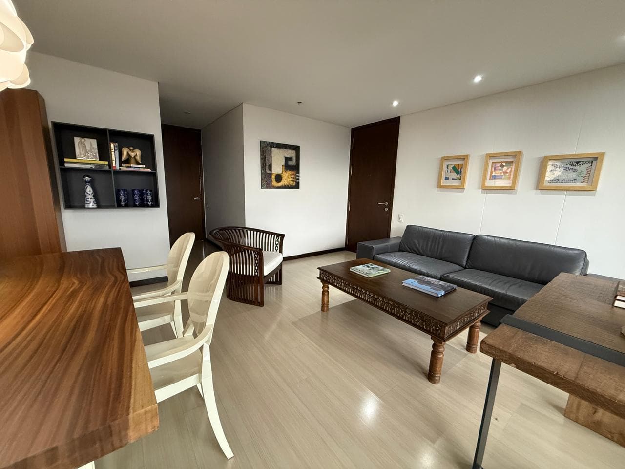 Apartamento en arriendo en La Calera, El Poblado, Medellín — foto 4 de 14