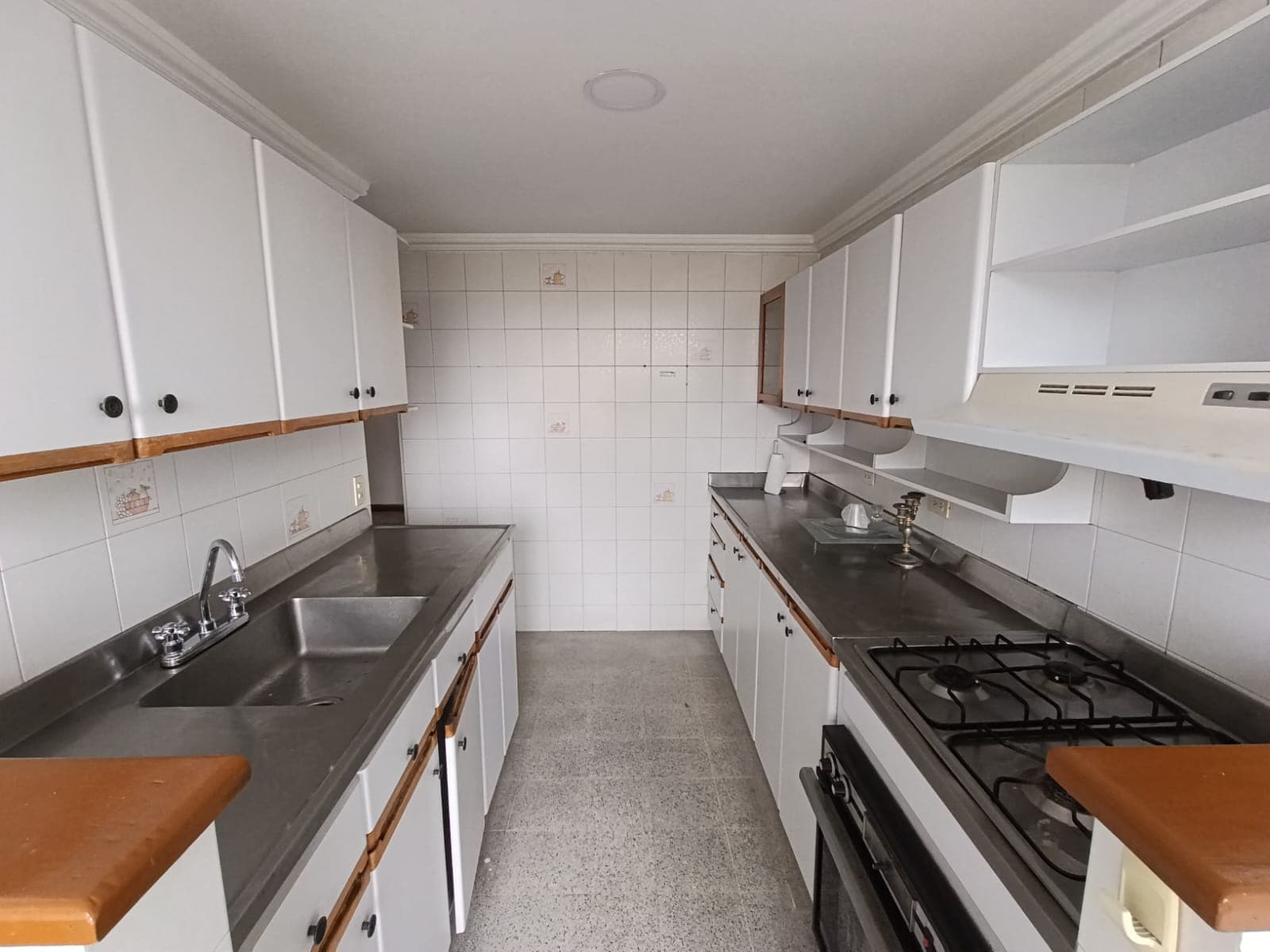Apartamento en arriendo en Suramericana, Laureles, Medellín — foto 4 de 17