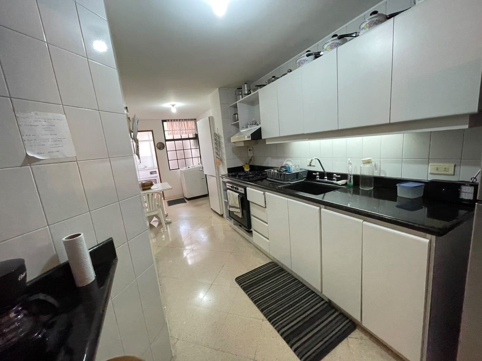 Apartamento en arriendo en Laureles Medellín — foto 1 de 12