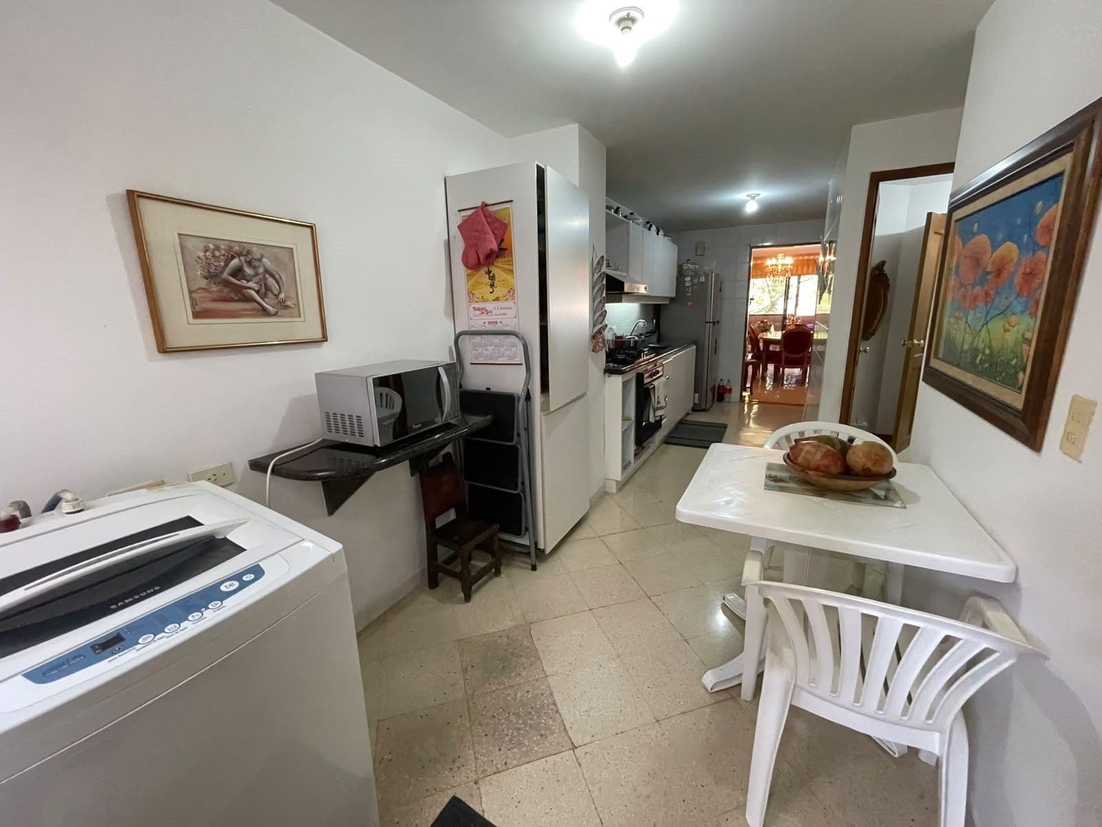 Apartamento en arriendo en Laureles Medellín — foto 2 de 12