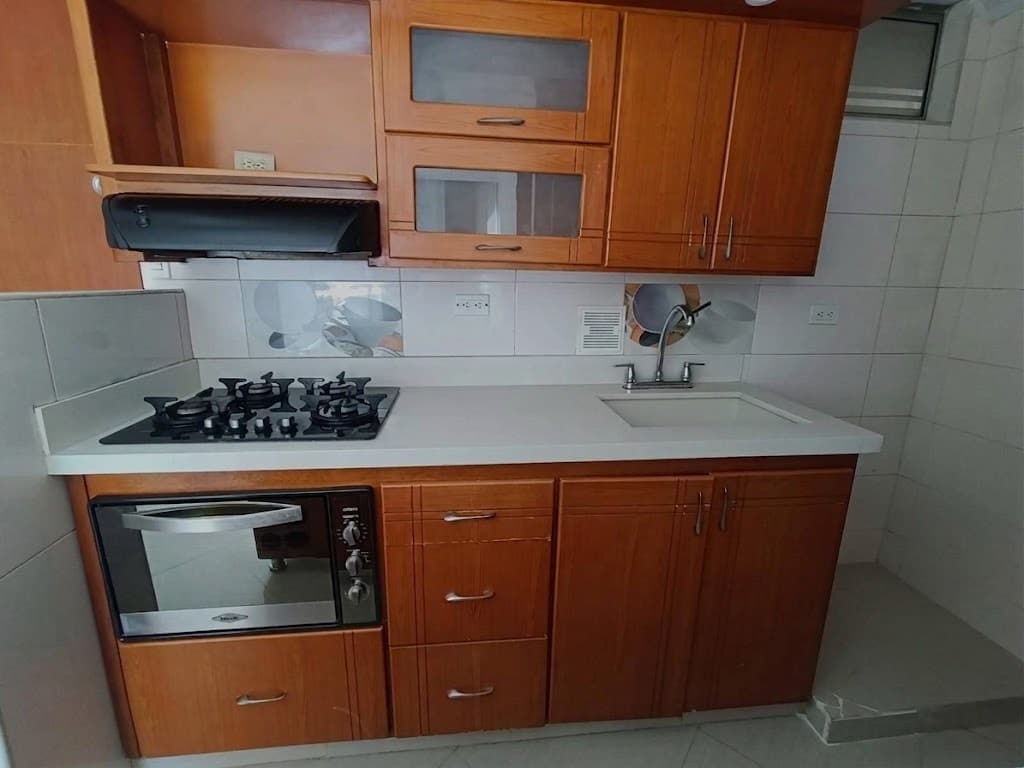 Apartamento en arriendo en Calasanz Parte Alta, La America, Medellín — foto 5 de 14