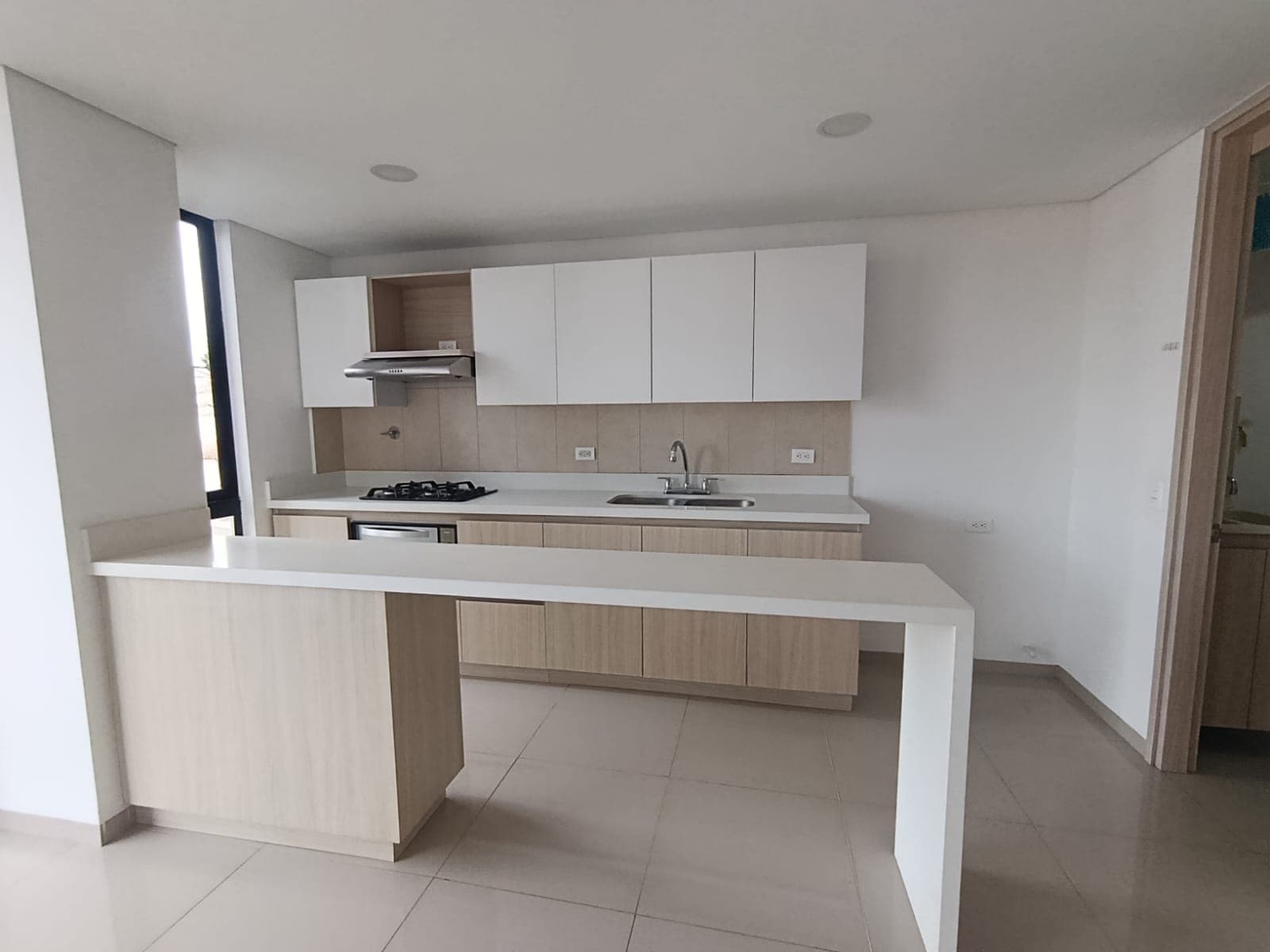 Apartamento en arriendo en Marinilla — foto 1 de 18
