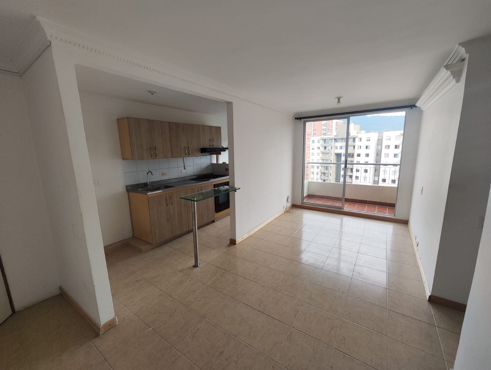 Apartamento en arriendo en Rodeo Alto, Belen, Medellín — foto 1 de 16
