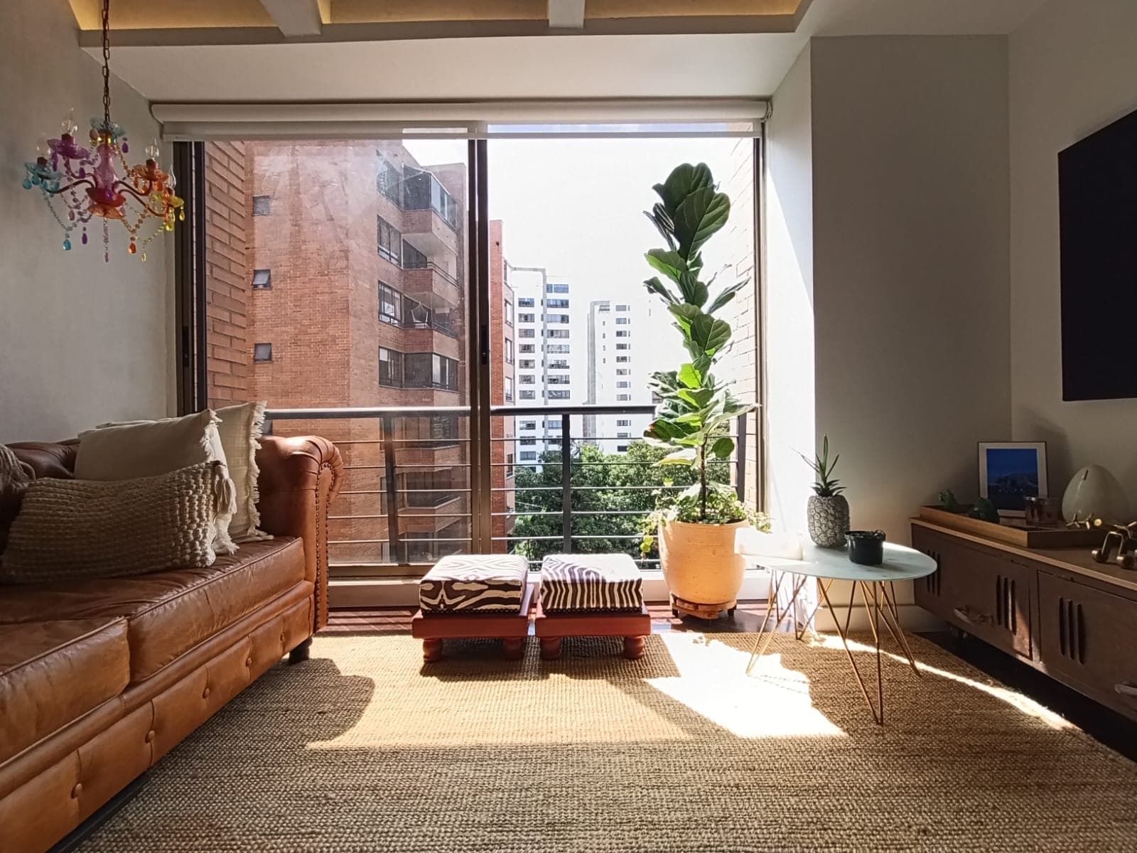 Apartamento en arriendo en Patio Bonito, El Poblado, Medellín — foto 1 de 12