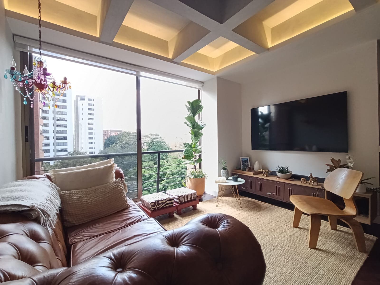 Apartamento en arriendo en Patio Bonito, El Poblado, Medellín — foto 3 de 12