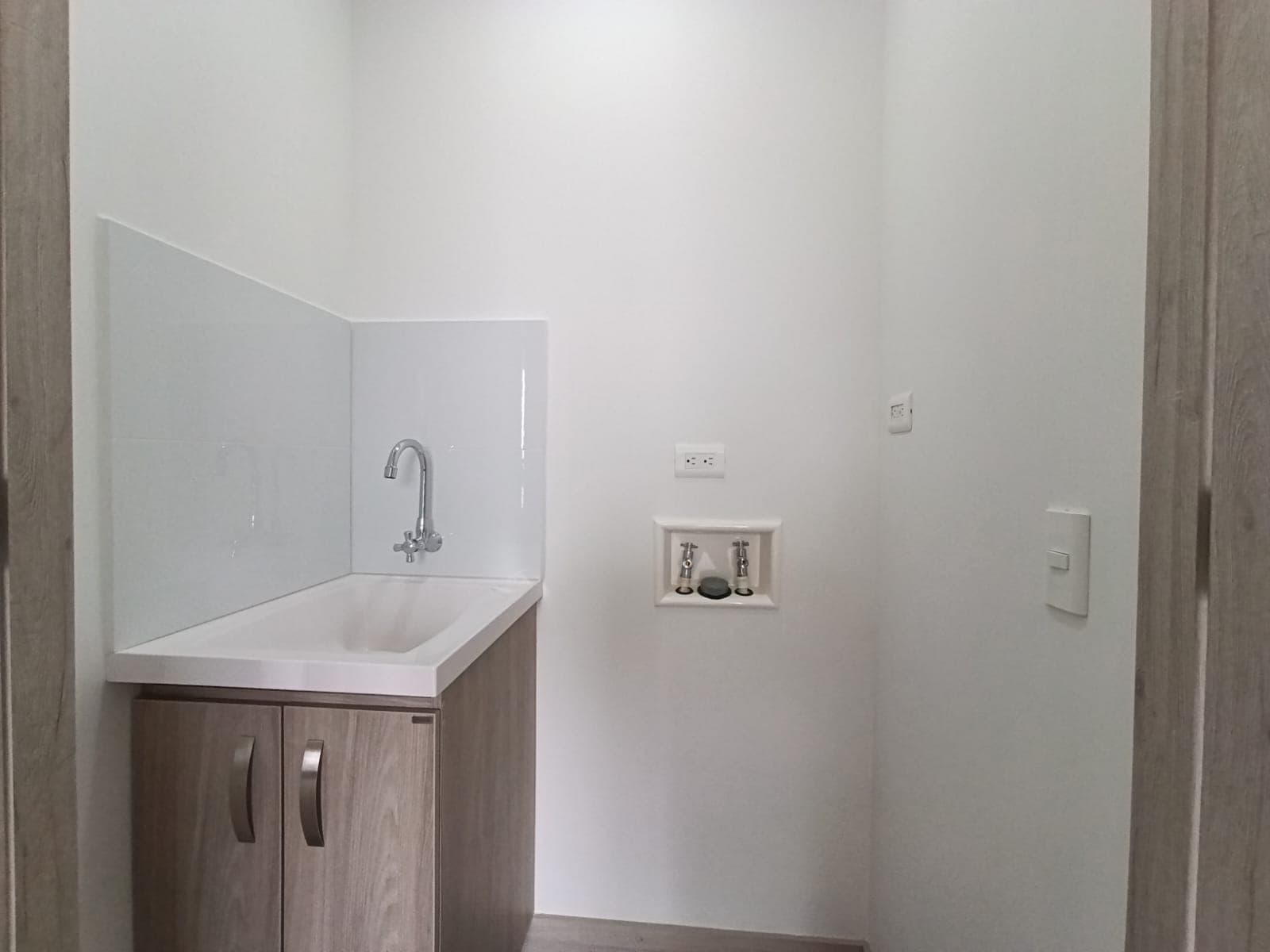 Apartaestudio en arriendo en Loma del Escobero Envigado — foto 5 de 15