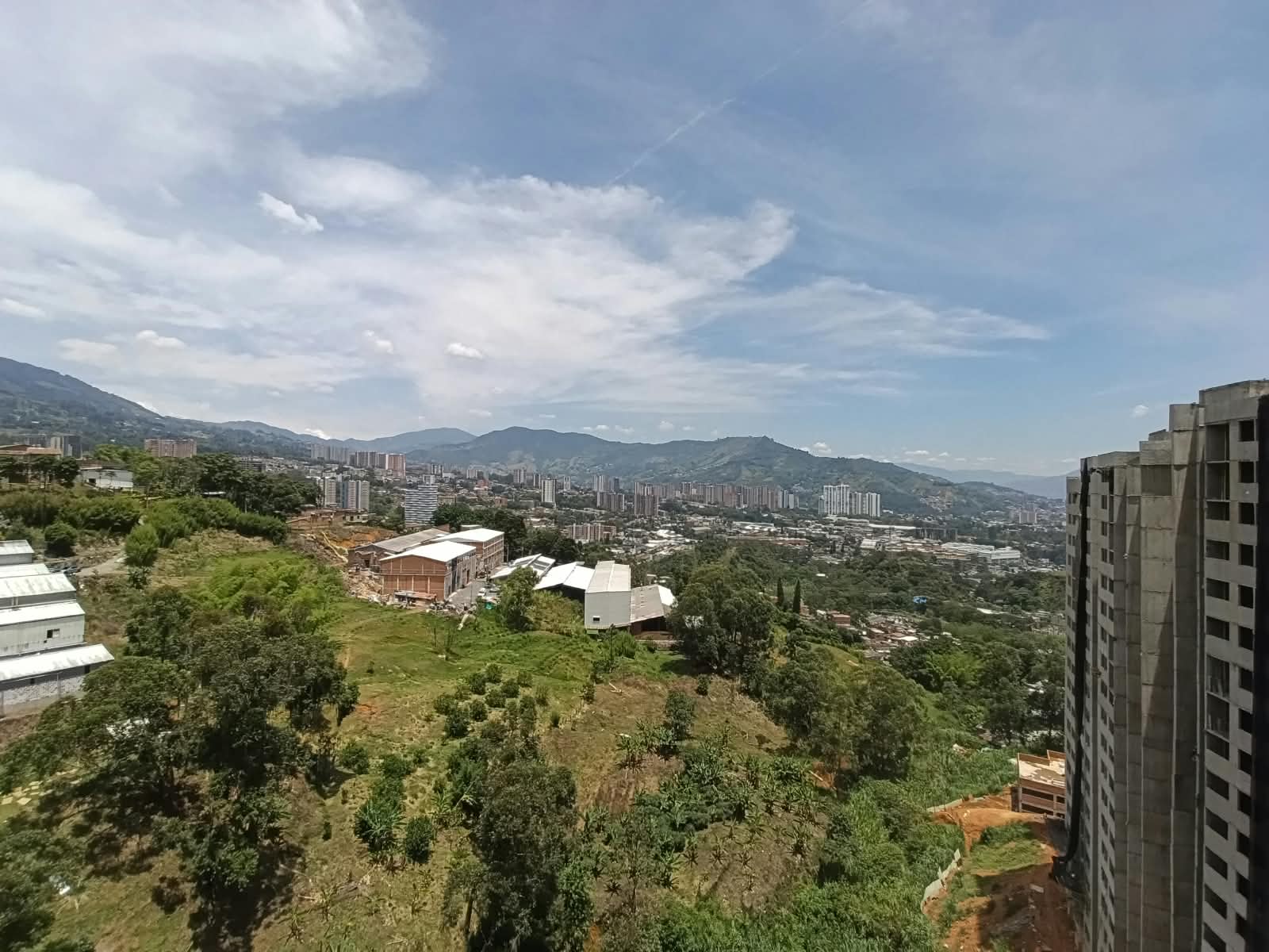 Apartamento en arriendo en La Estrella — foto 1 de 20