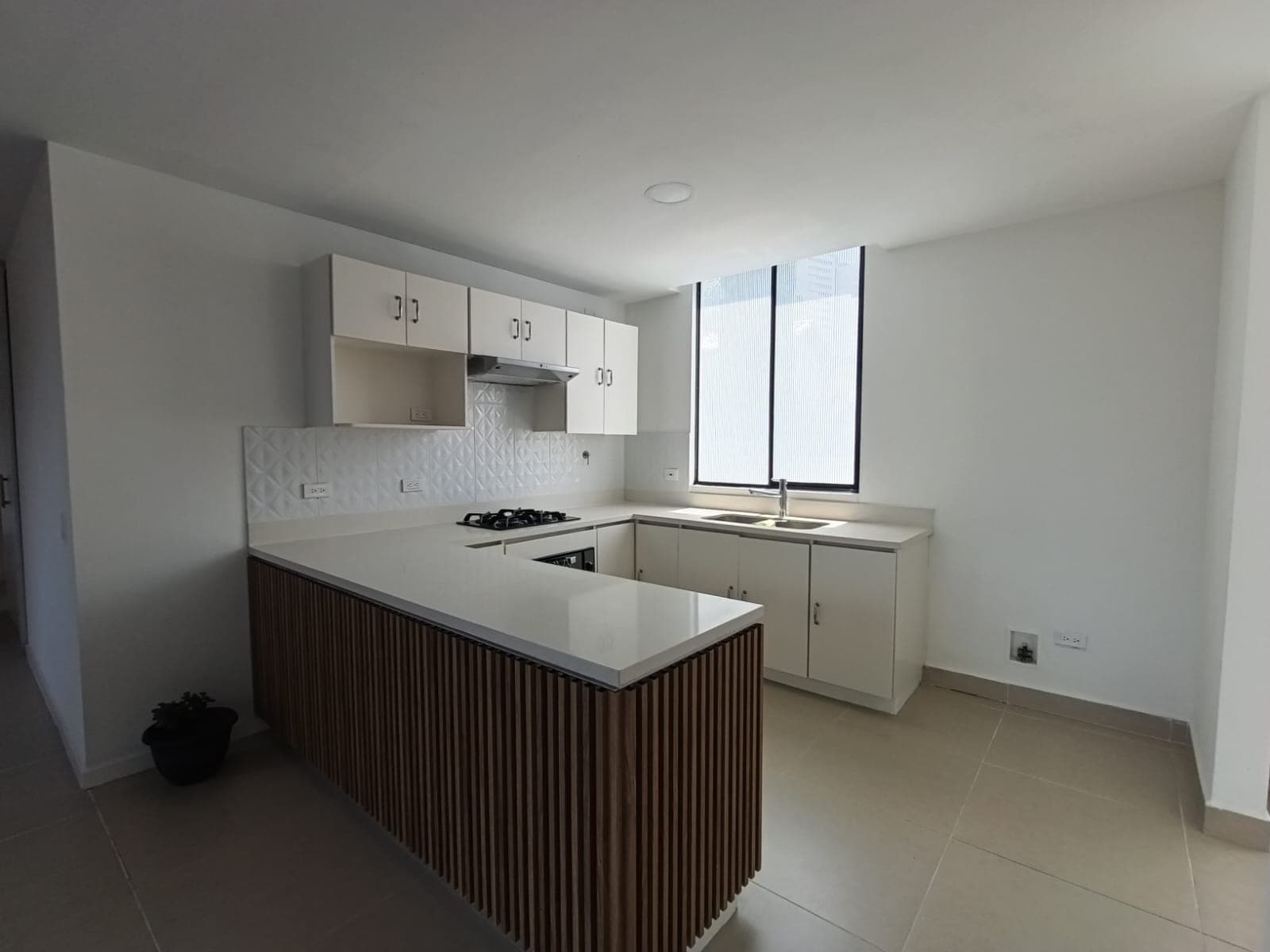 Apartamento en arriendo en Loma del Esmeraldal, Envigado — foto 3 de 20