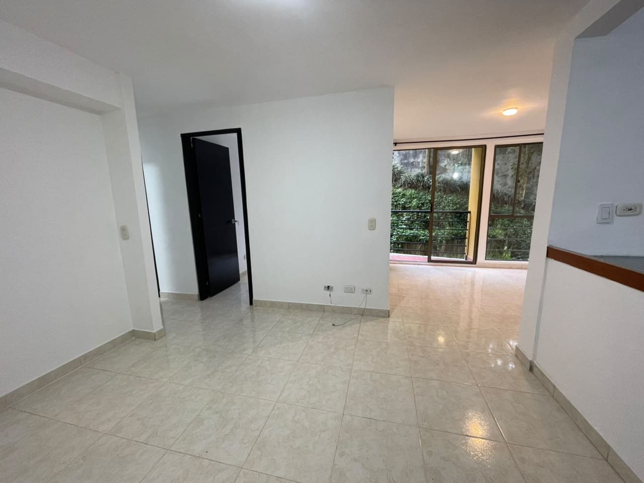 Apartamento en arriendo en Rodeo Alto, Belen, Medellín — foto 2 de 17