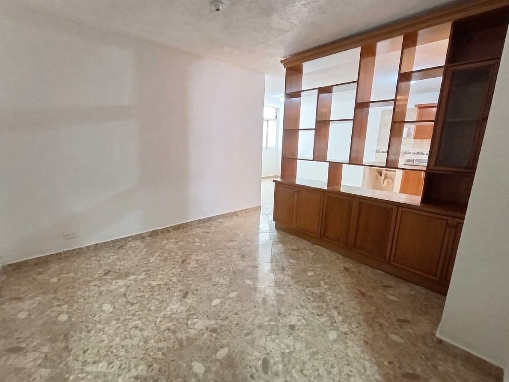 Apartamento en arriendo en Laureles Medellín — foto 2 de 13