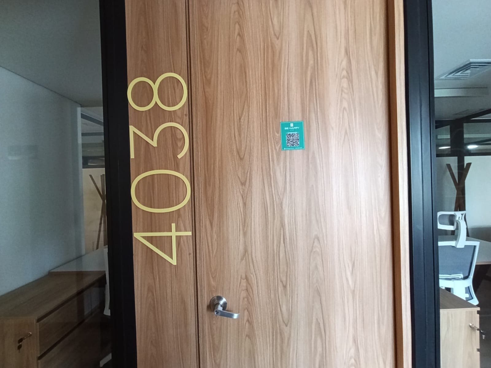 Oficina en arriendo en Los Colores, Laureles, Medellín — foto 4 de 16