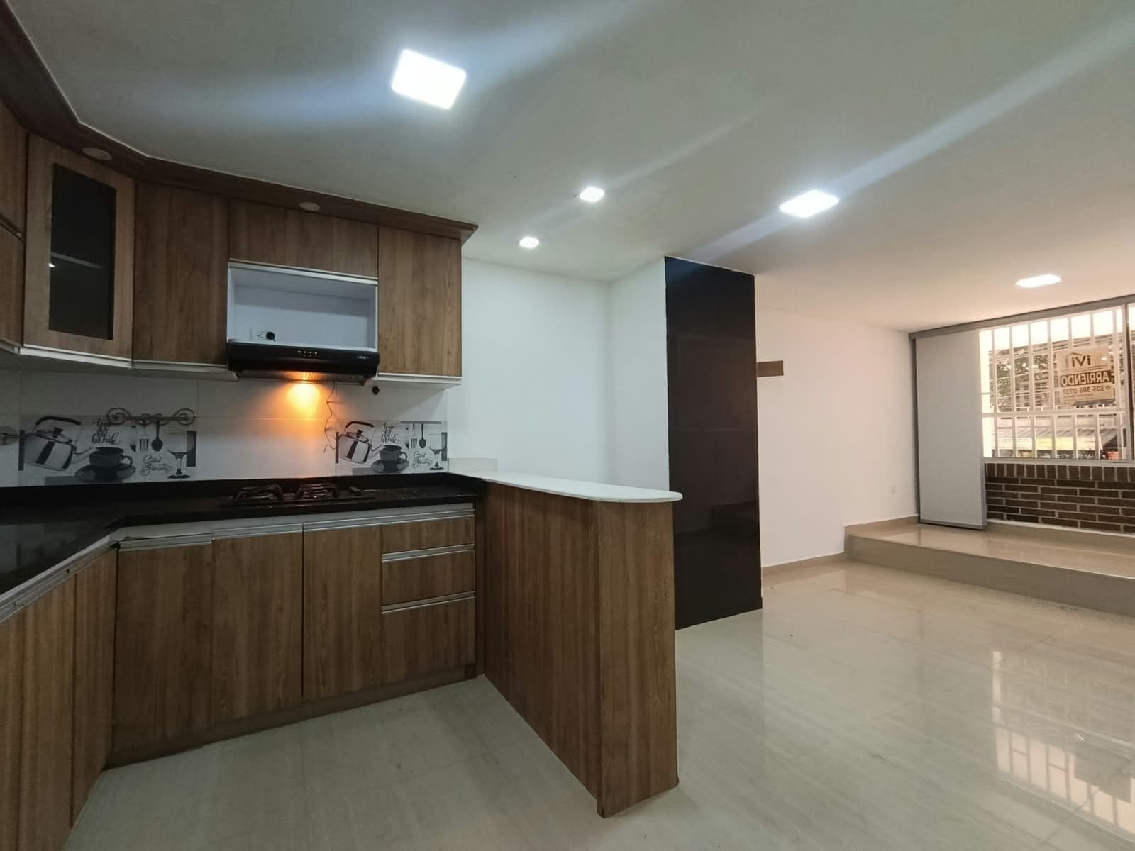 Apartamento en arriendo en Cabañas, Bello — foto 3 de 15
