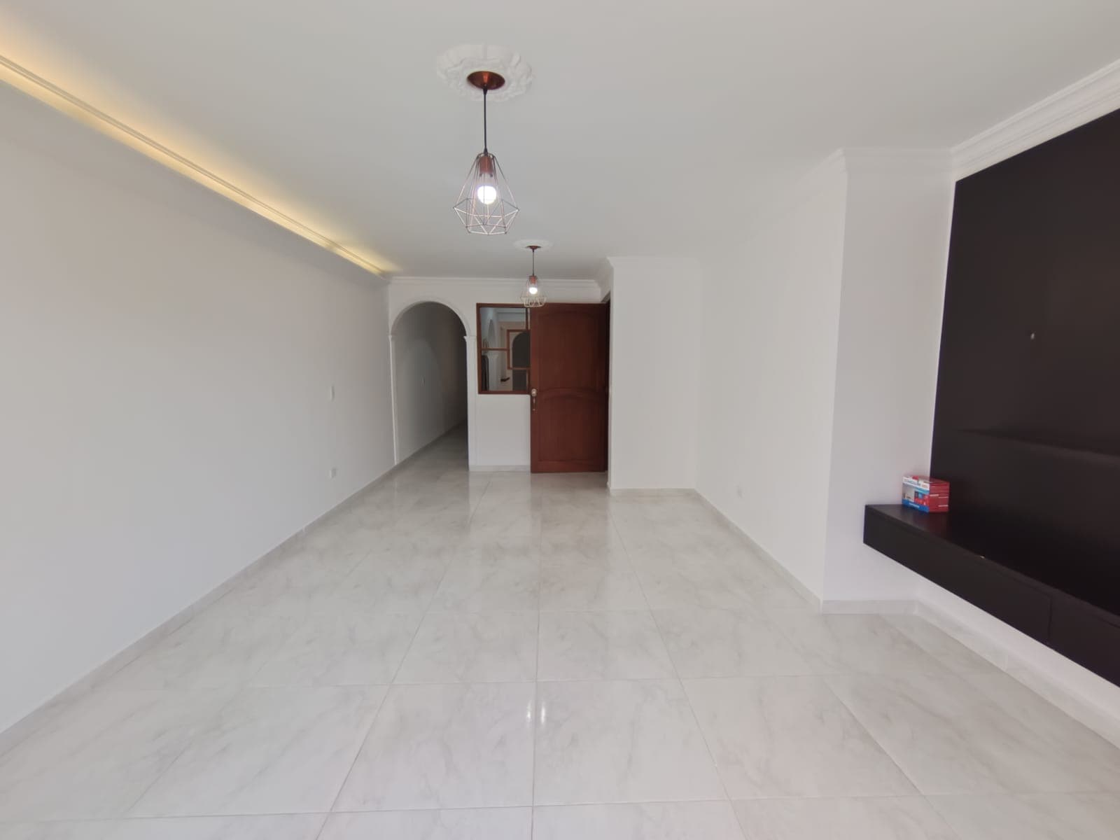 Apartamento en arriendo en La Floresta, La America, Medellín — foto 4 de 16