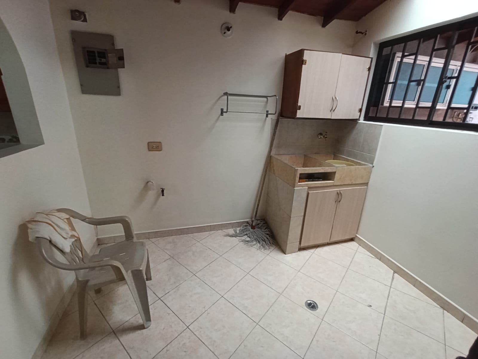 Casa Comercial en arriendo en La América, Medellín — foto 4 de 20