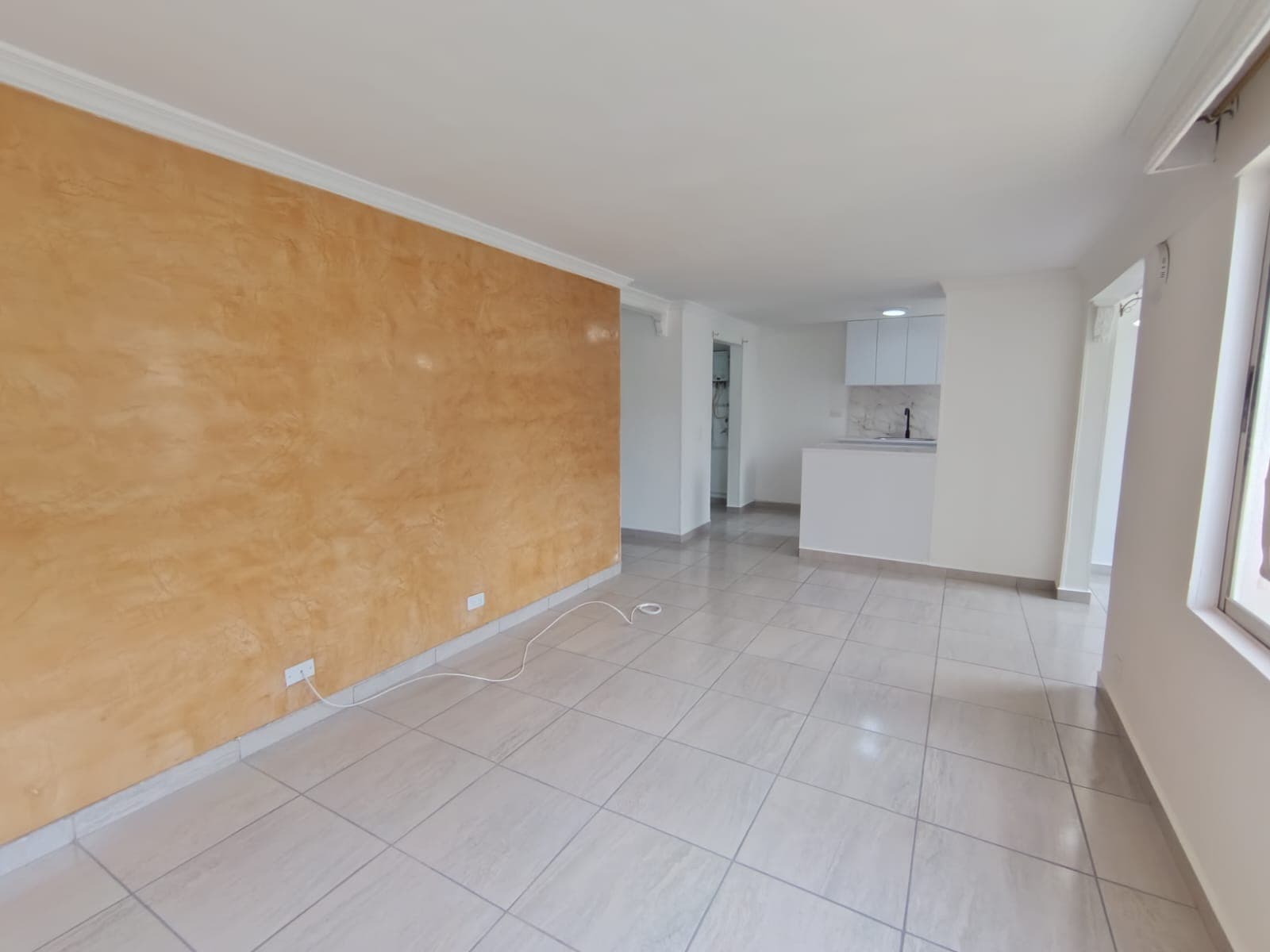 Apartamento en arriendo en Almería, La America, Medellín — foto 4 de 16
