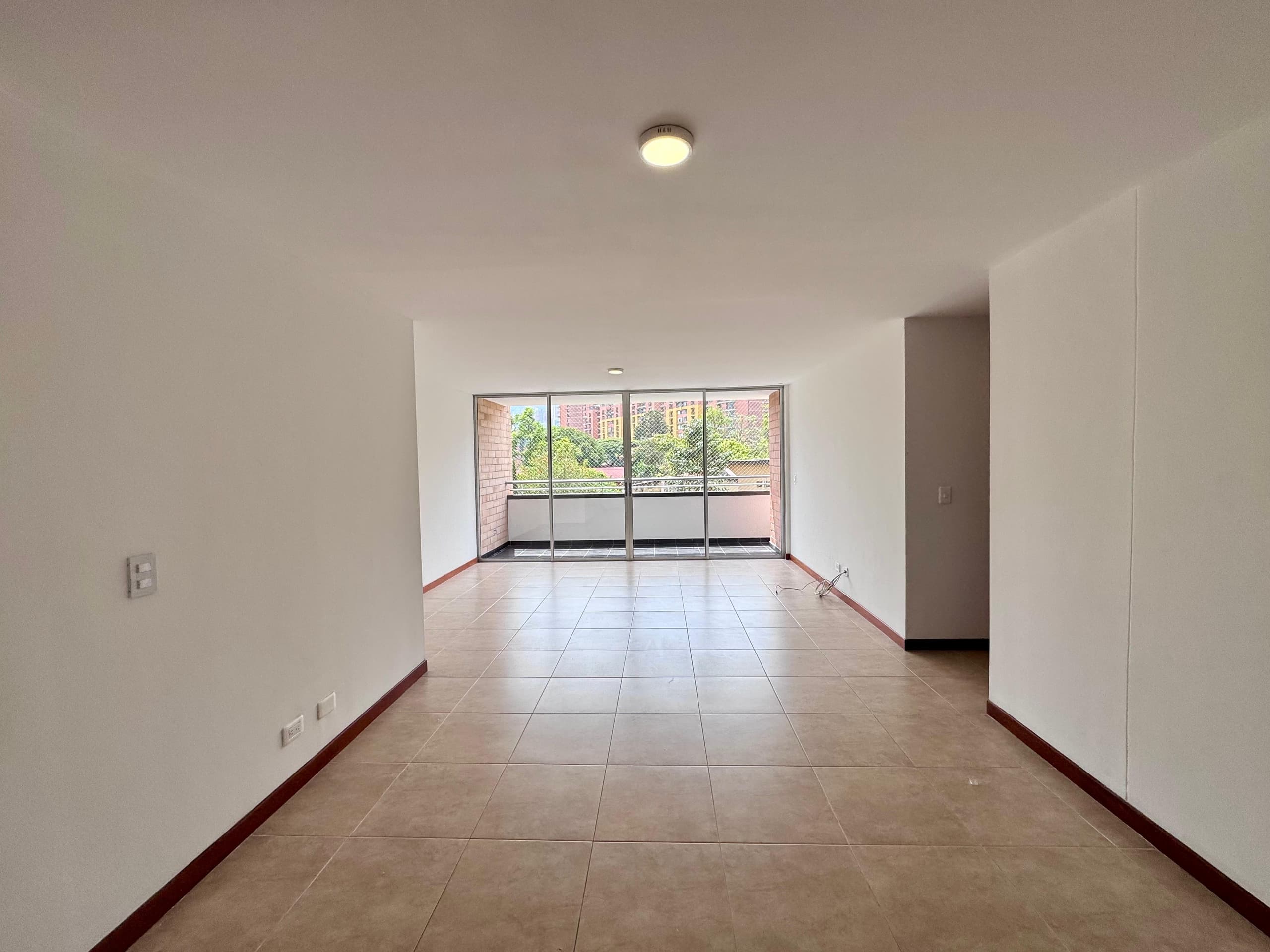 Apartamento en arriendo en Otra Parte, Envigado — foto 2 de 20