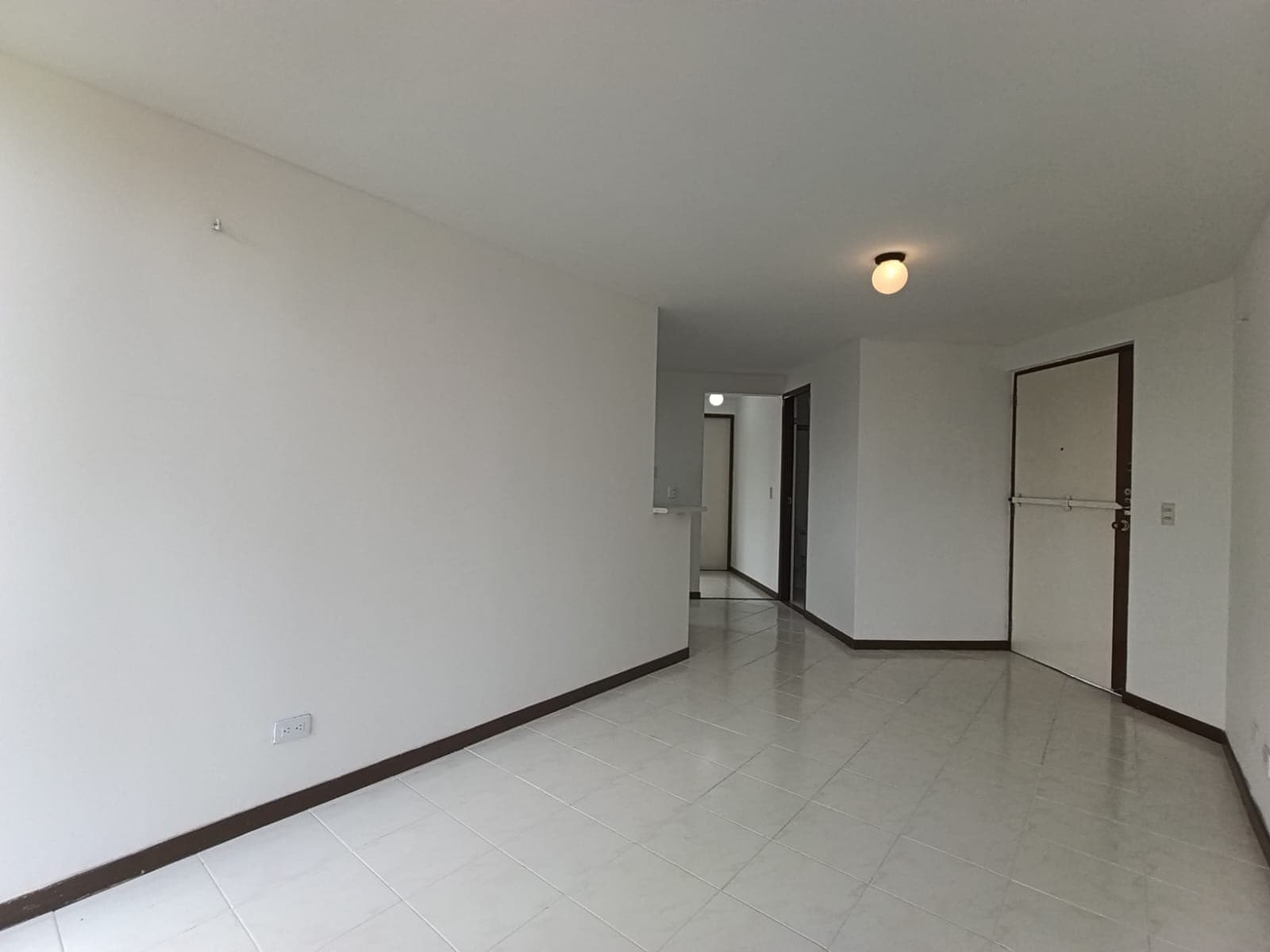 Apartamento en arriendo en Manila, El Poblado, Medellín — foto 3 de 12