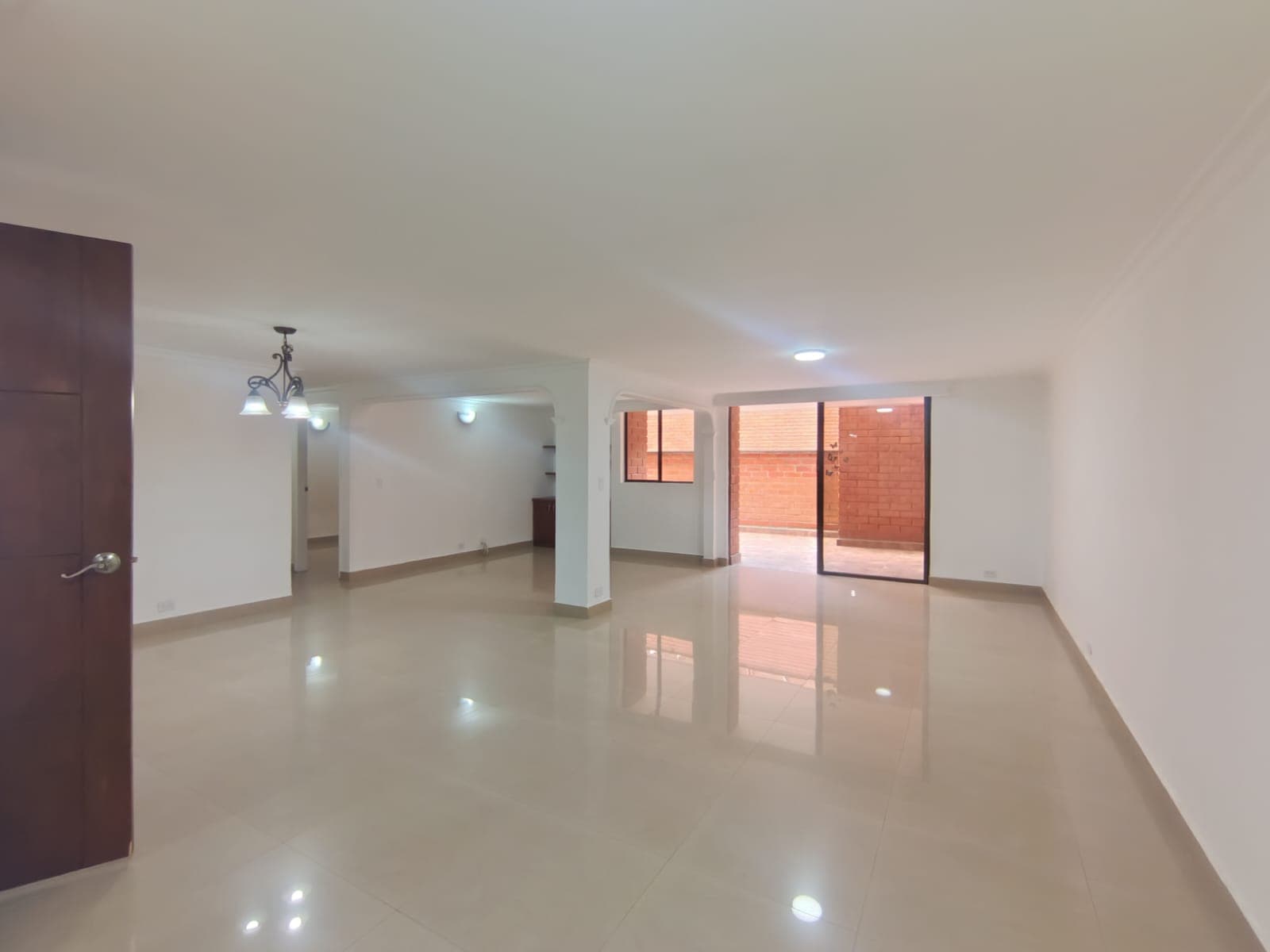 Apartamento en arriendo en Laureles Medellín — foto 1 de 20