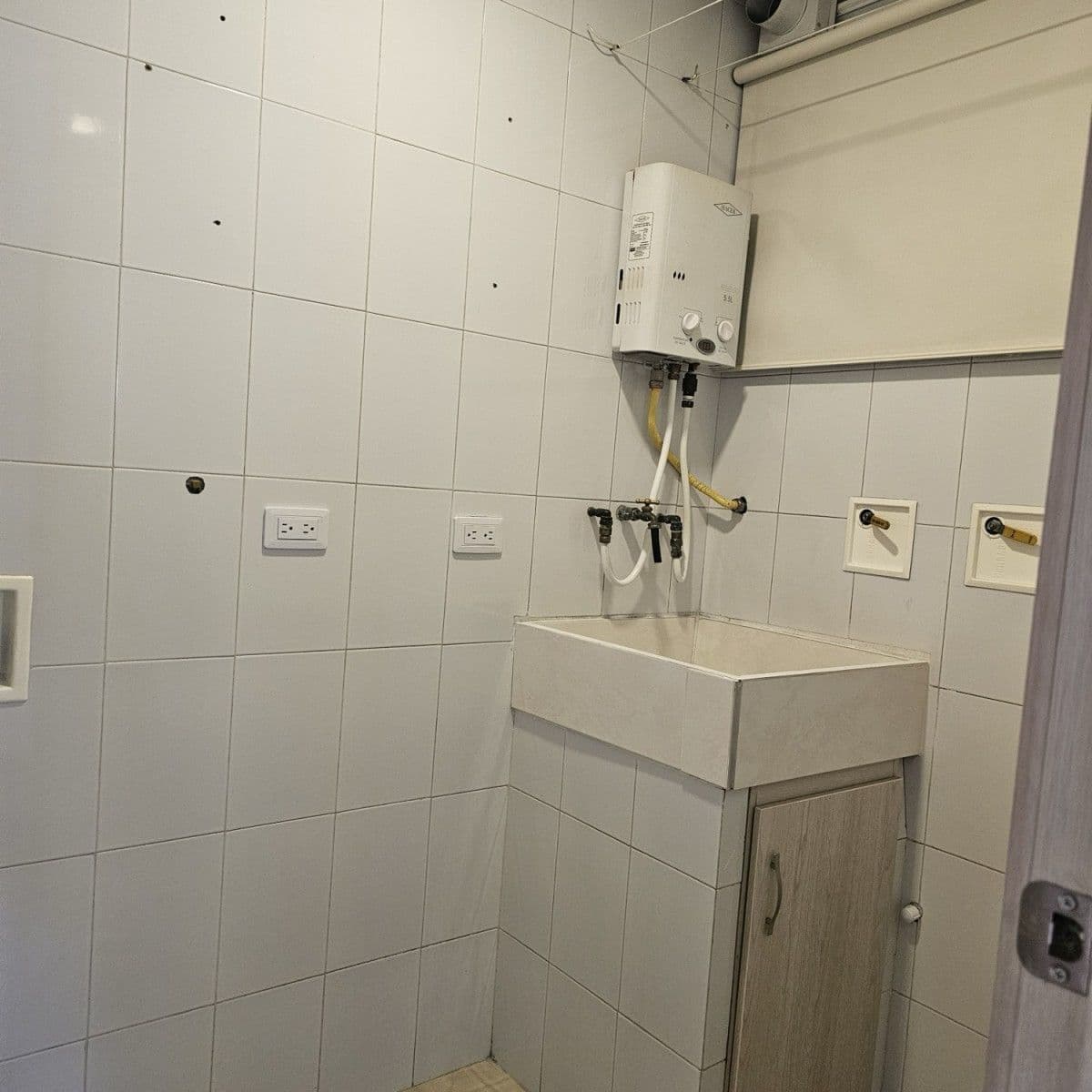 Apartamento en arriendo en Laureles Medellín — foto 2 de 12