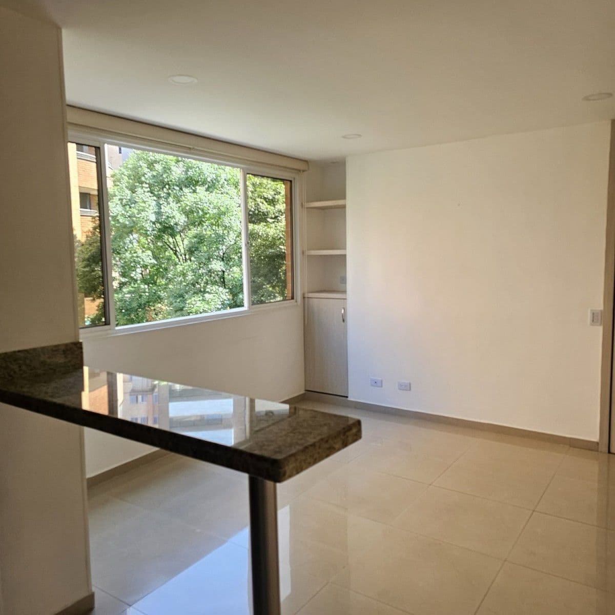 Apartamento en arriendo en Laureles Medellín — foto 5 de 12