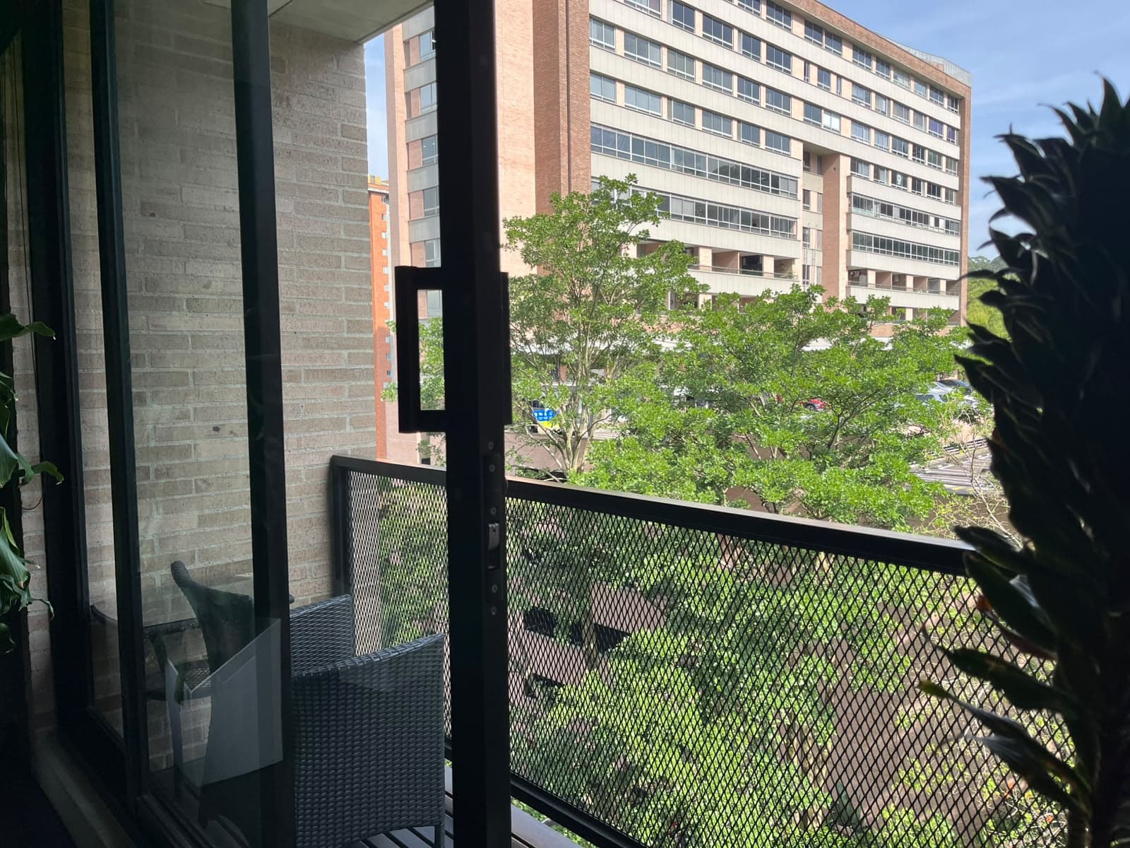 Oficina en arriendo en Lalinde, El Poblado, Medellín — foto 4 de 10